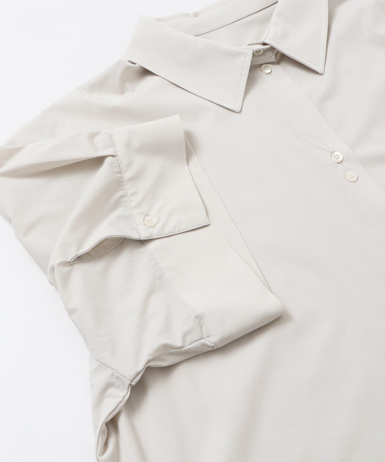 [ICE TOUCH] SHORT-SLEEVE BOX SHIRT