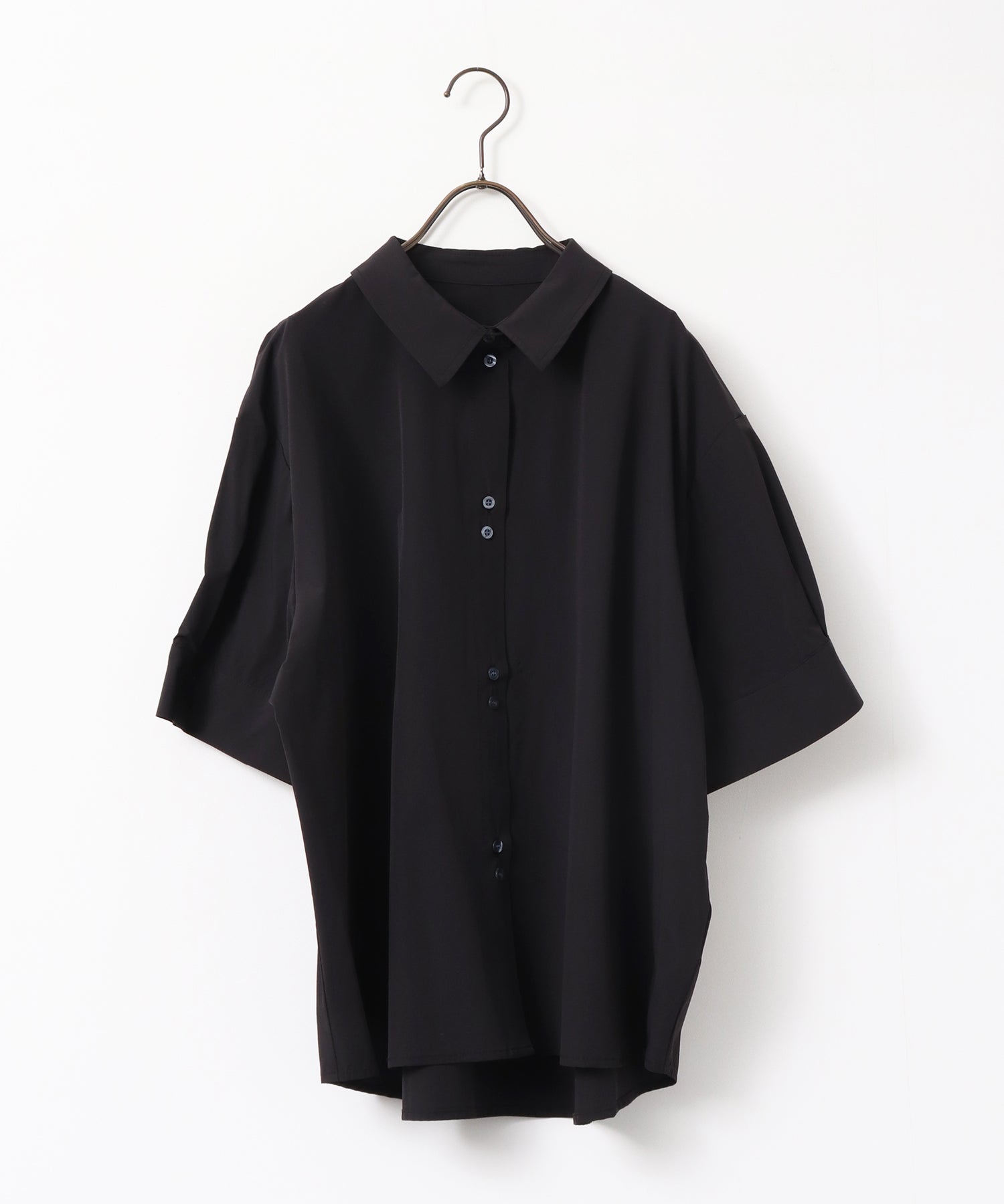 [ICE TOUCH] SHORT-SLEEVE BOX SHIRT