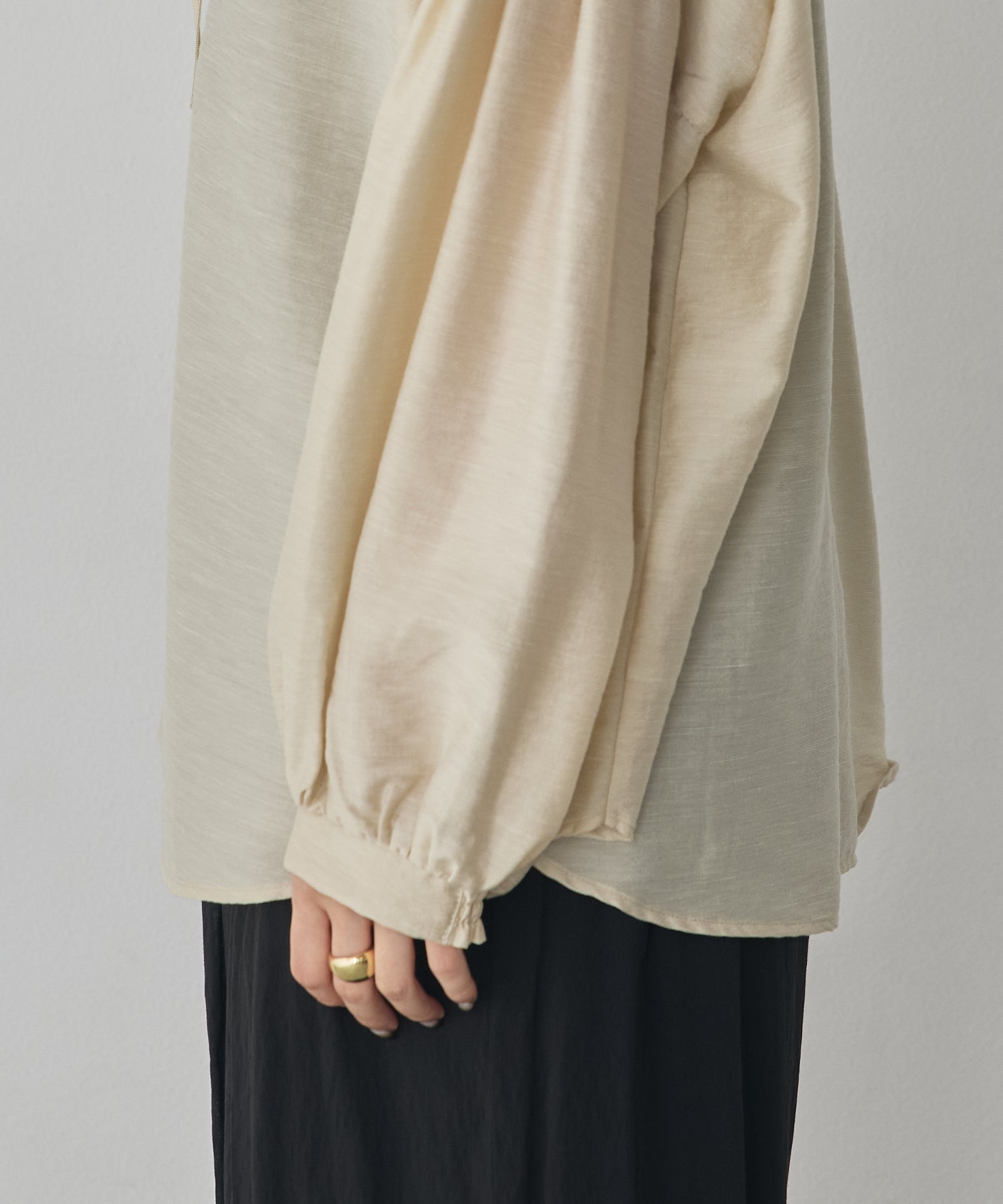 《PRE-ORDER》REVERSIBLE SHEER SHIRT