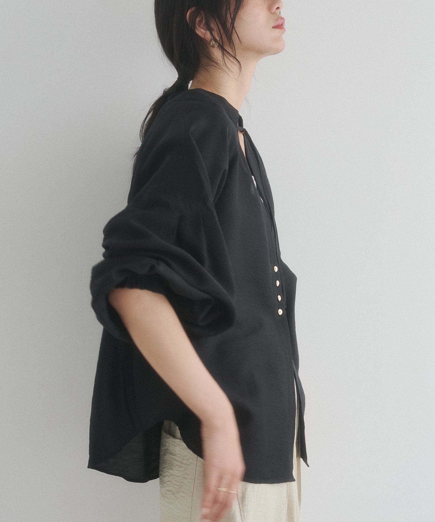 《PRE-ORDER》REVERSIBLE SHEER SHIRT