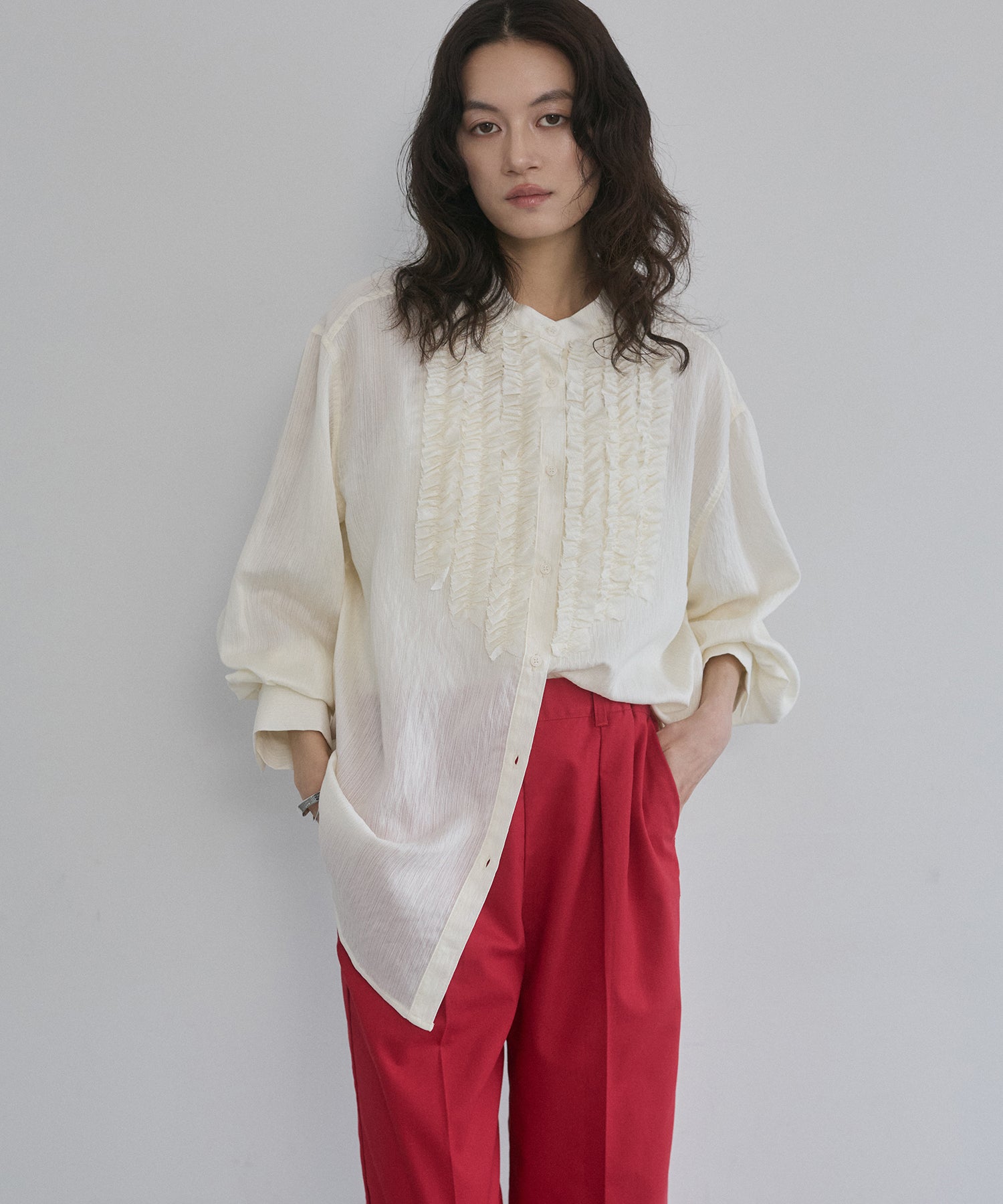 SLAB DENIM FRILL SHIRT