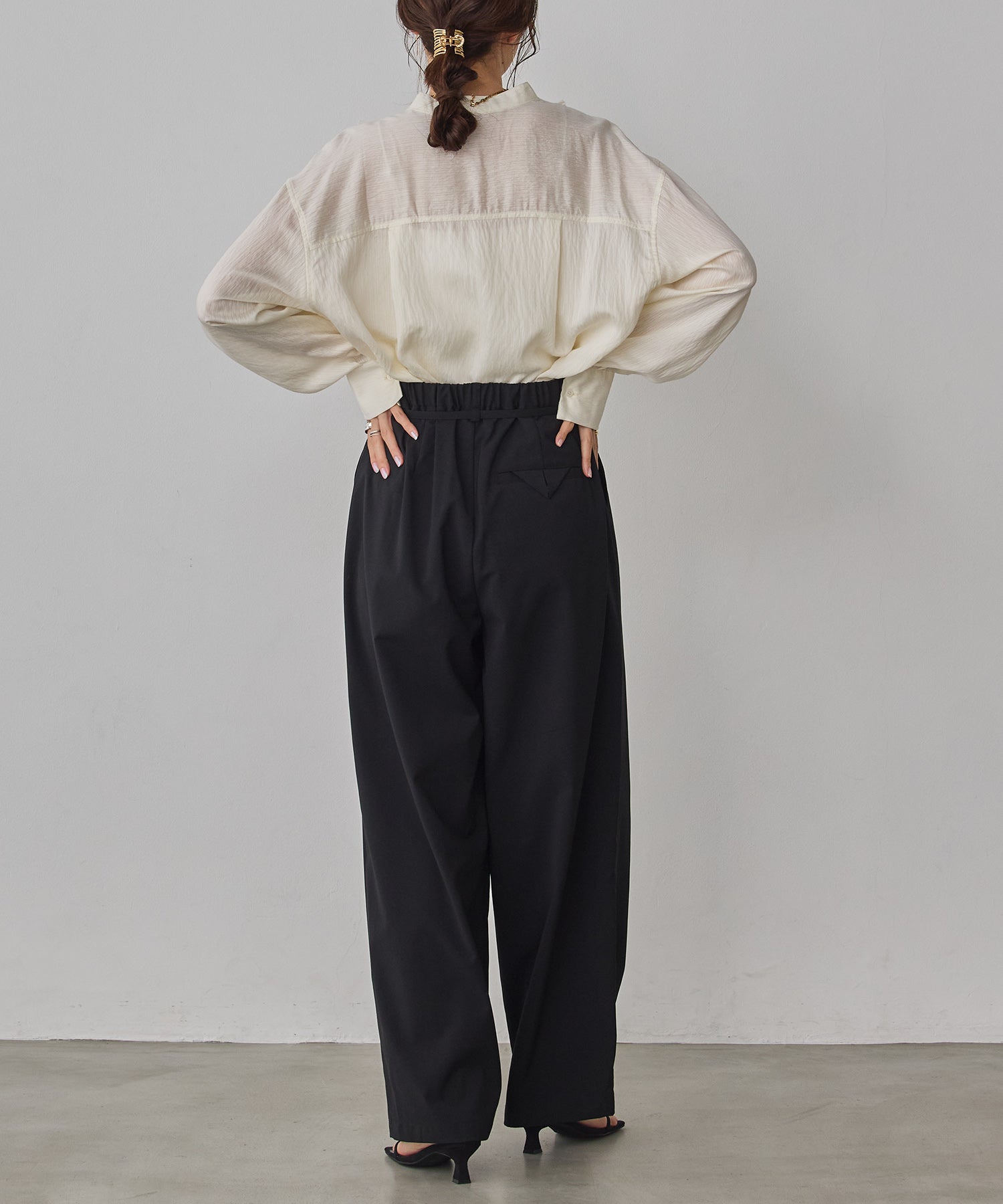 SLAB DENIM FRILL SHIRT