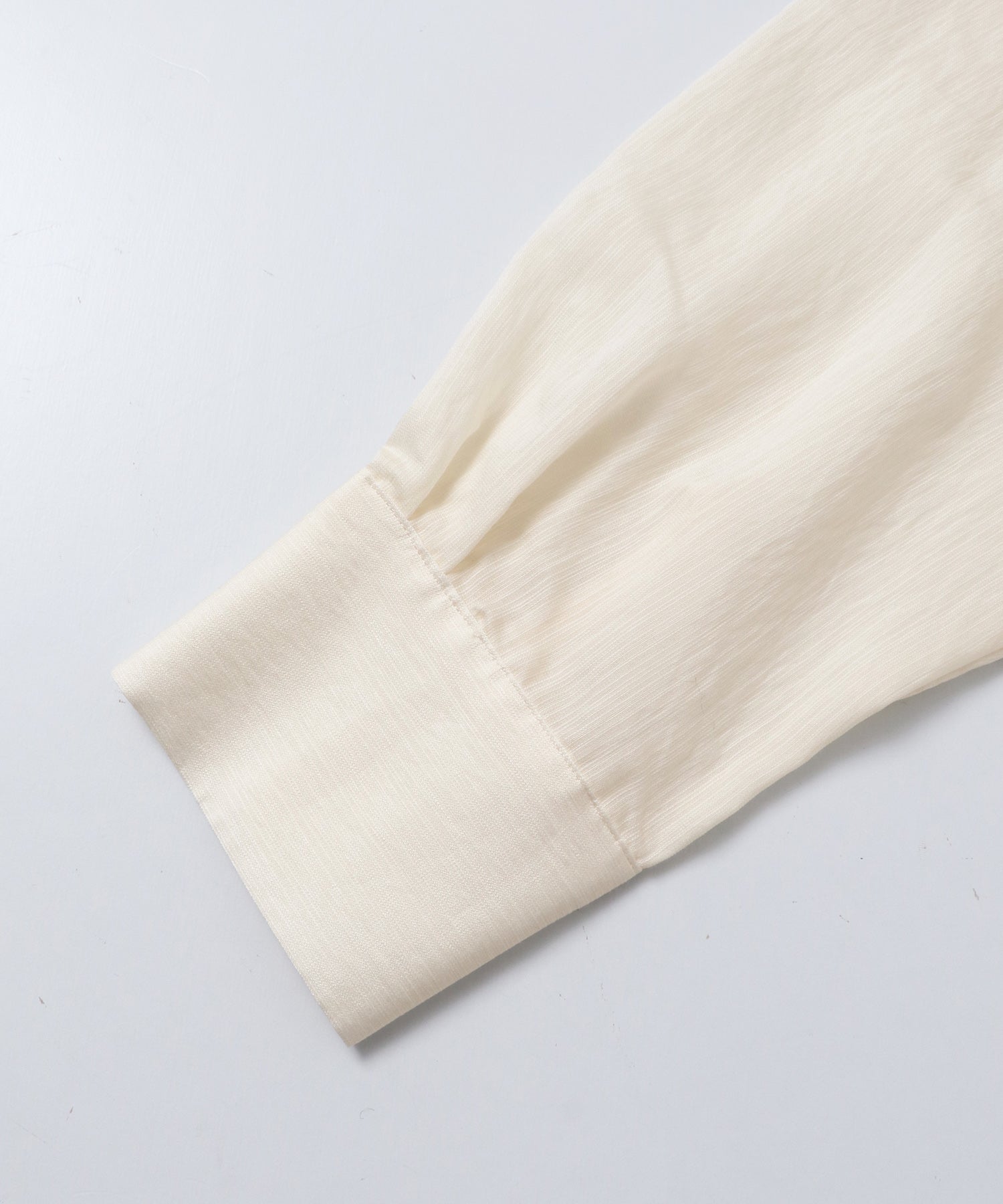 SLAB DENIM FRILL SHIRT