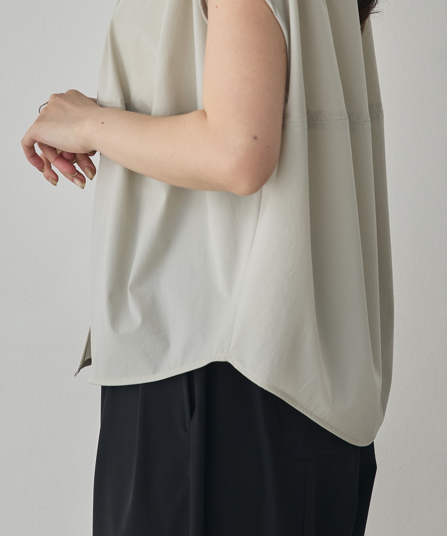 [ICE-TOUCH] THICK COCOON SHIRT