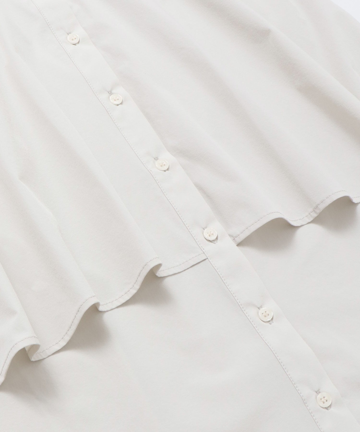 [ICE-TOUCH] LIGHTWEIGHT DOUBLE-FRONT BLOUSE