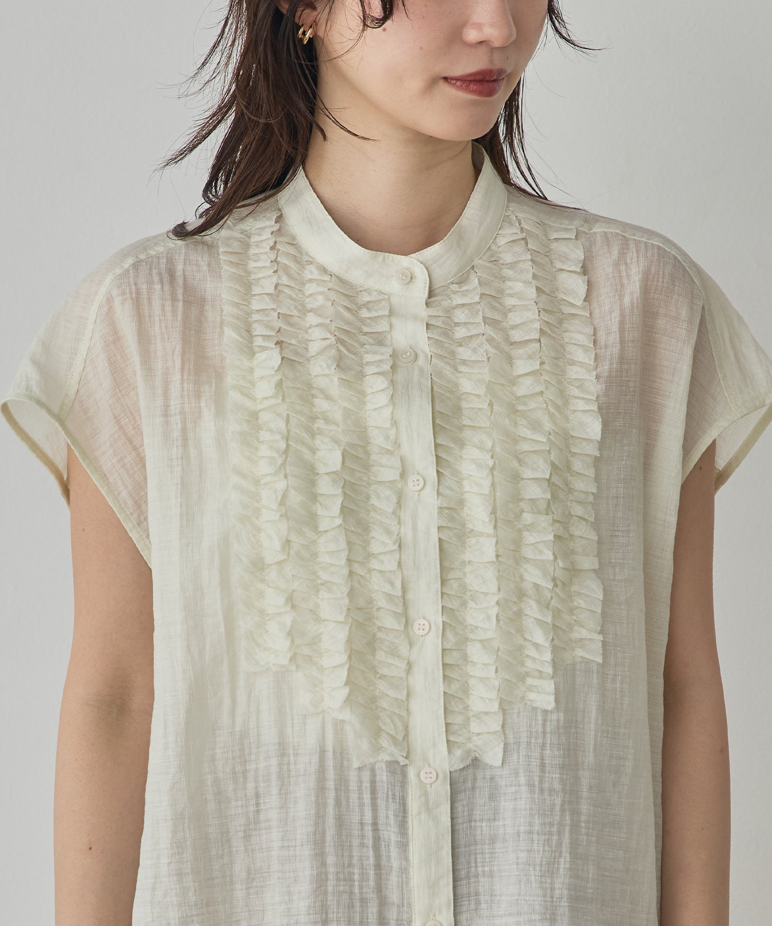 HIGH-TWIST SLUB FRILL BLOUSE