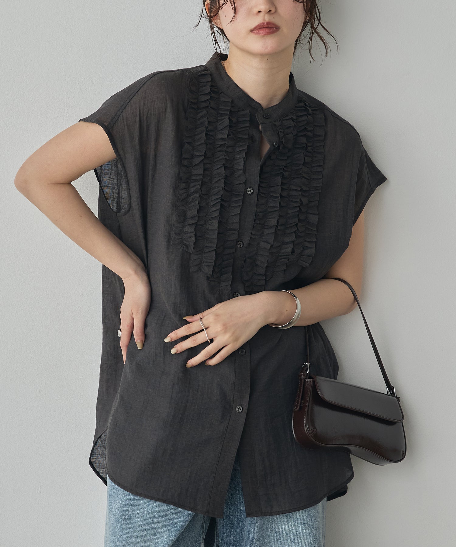 model : H160 着用サイズ : FREE
