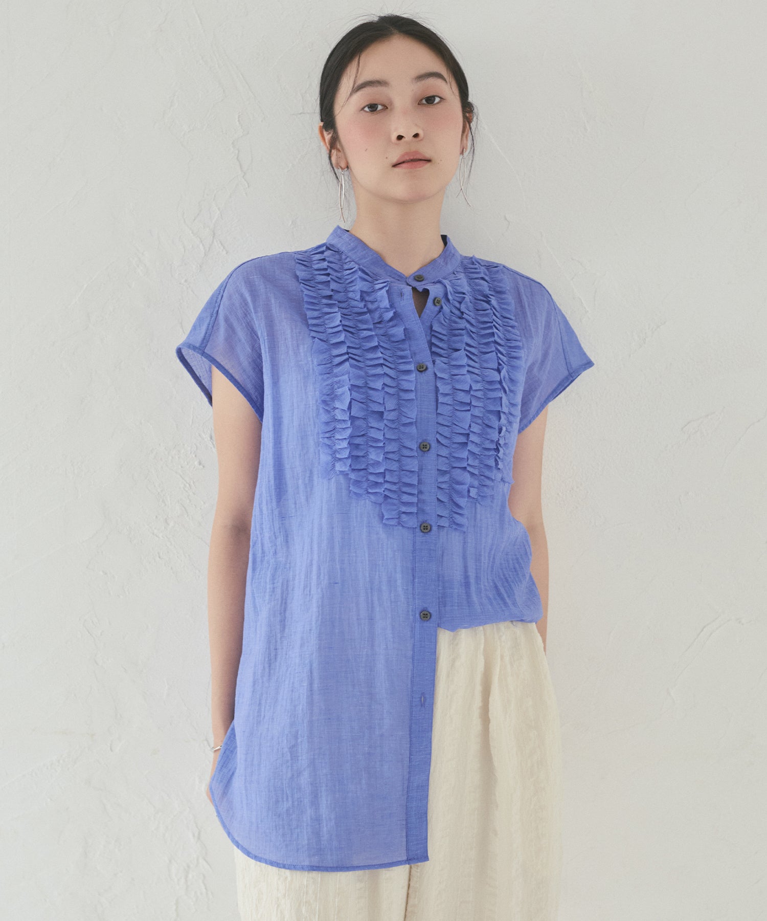 model : H162 着用サイズ : FREE