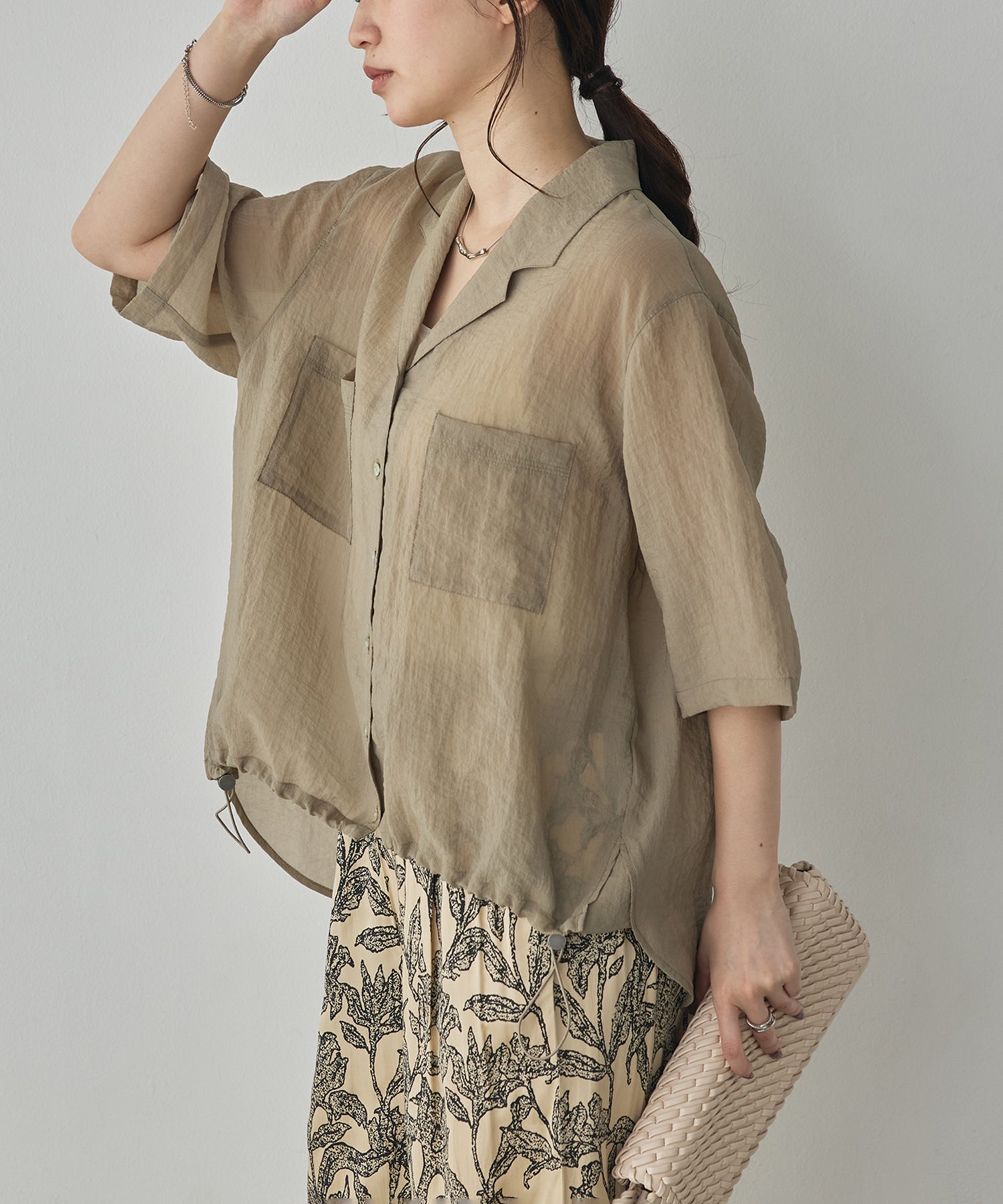 [PRE-ORDER]GLOSSY SHEER OPEN COLLAR SHIRT
