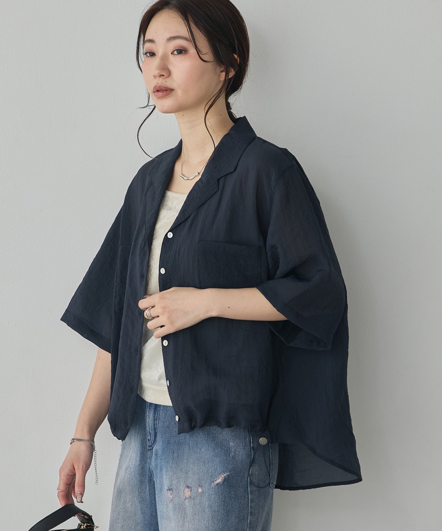 [PRE-ORDER]GLOSSY SHEER OPEN COLLAR SHIRT