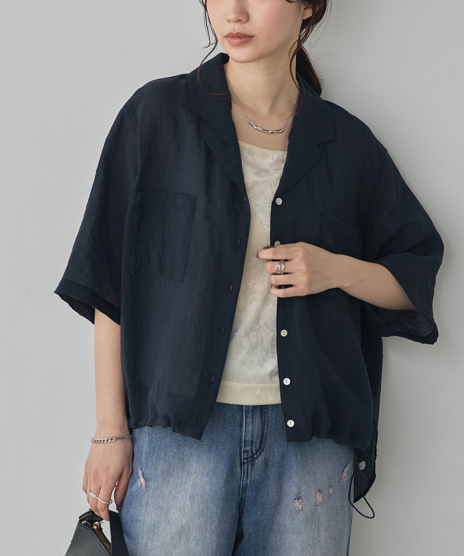 [PRE-ORDER]GLOSSY SHEER OPEN COLLAR SHIRT