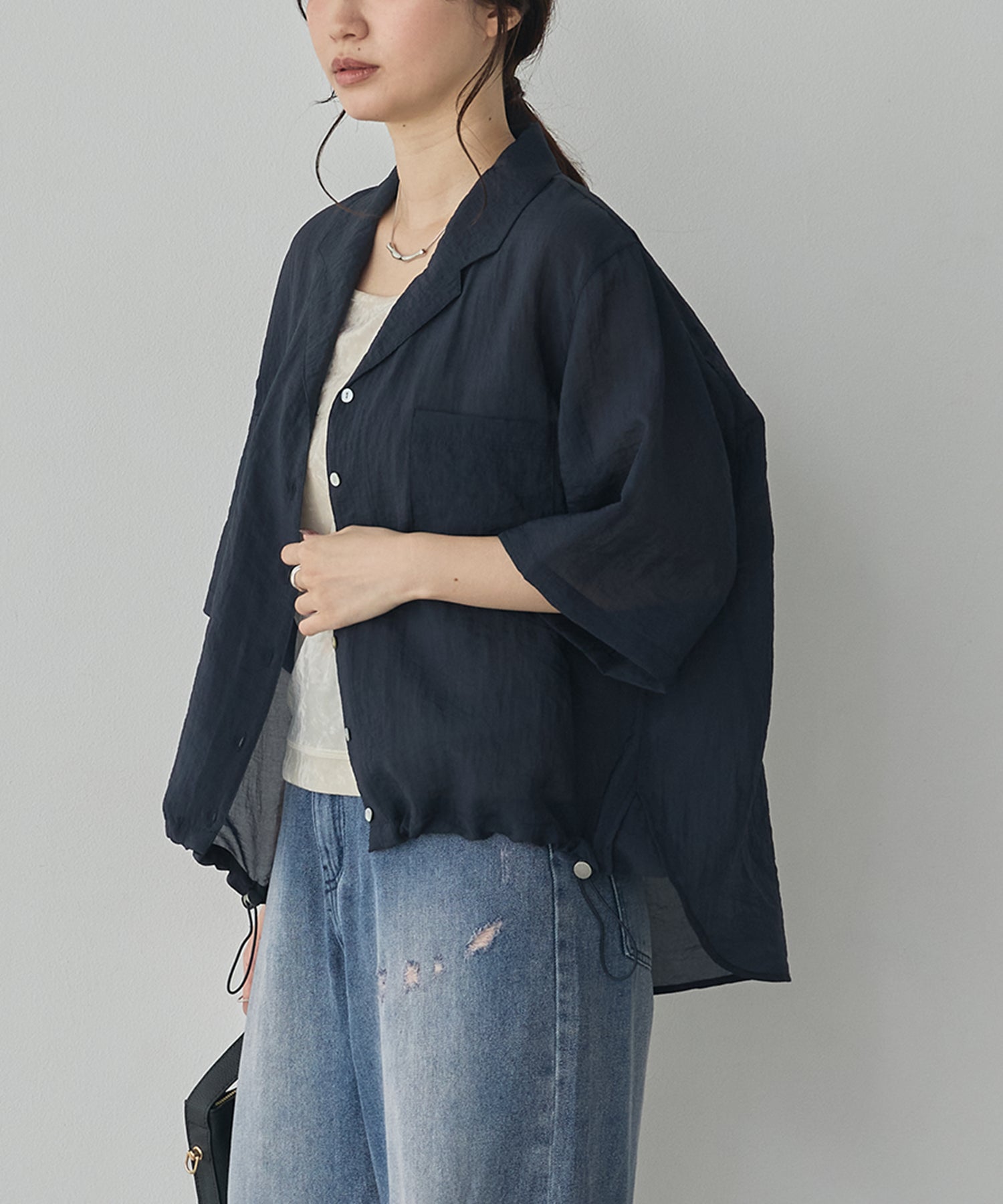 [PRE-ORDER]GLOSSY SHEER OPEN COLLAR SHIRT