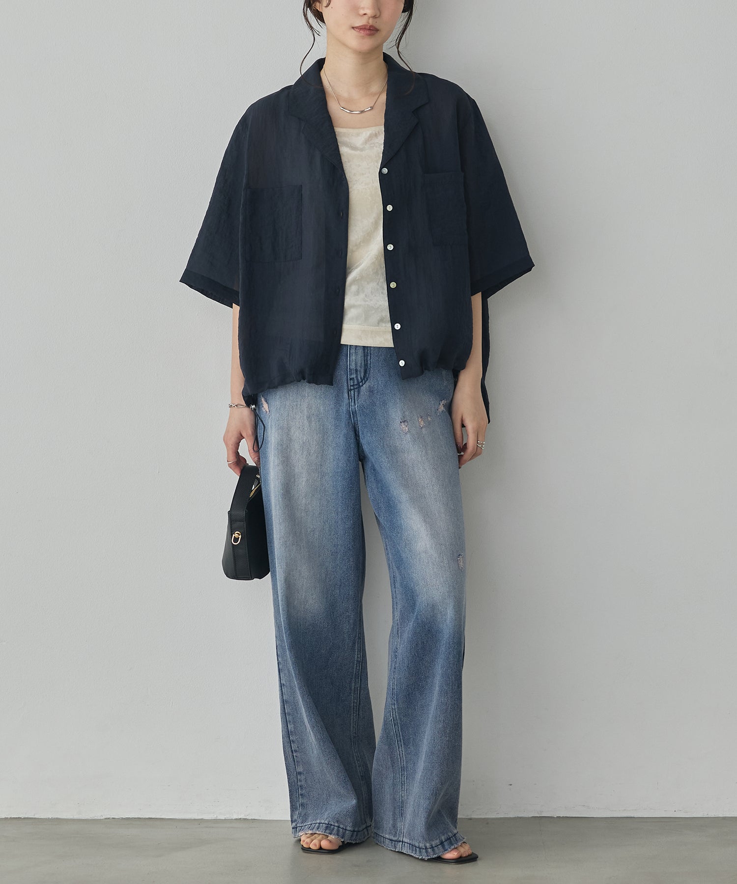 [PRE-ORDER]GLOSSY SHEER OPEN COLLAR SHIRT