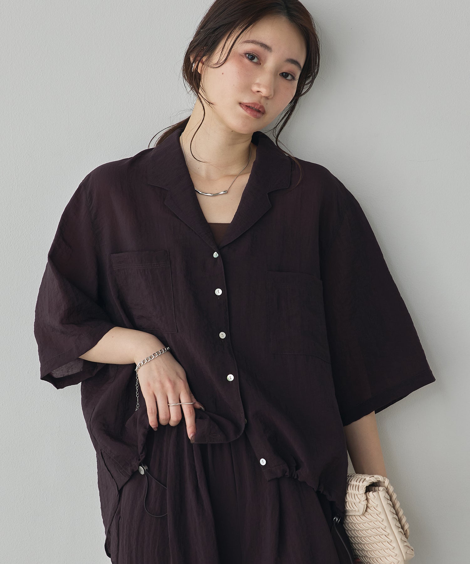 [PRE-ORDER]GLOSSY SHEER OPEN COLLAR SHIRT