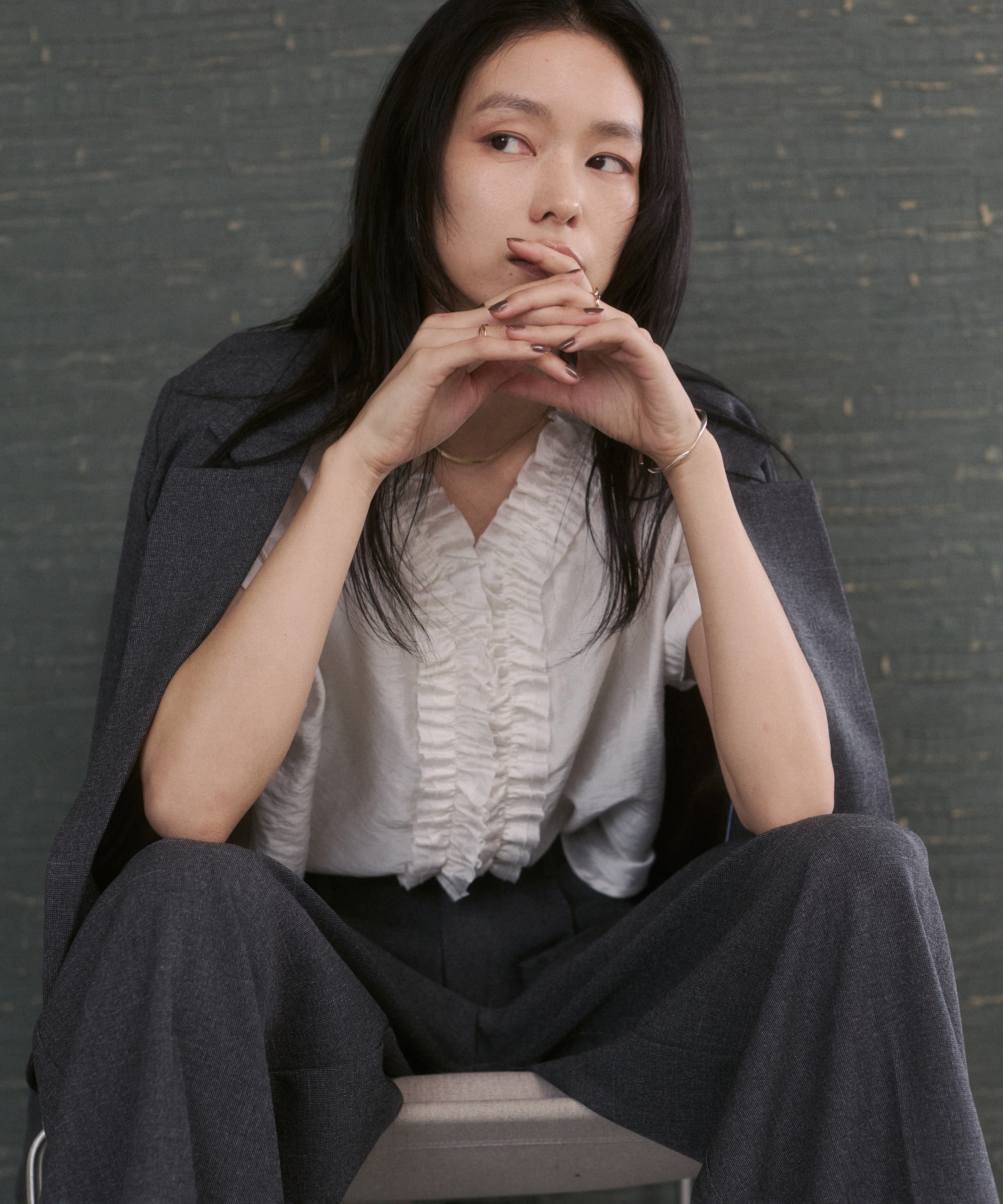 SOLID-COLOR / YARN-DYED CHECKERED FRILL SHIRT
