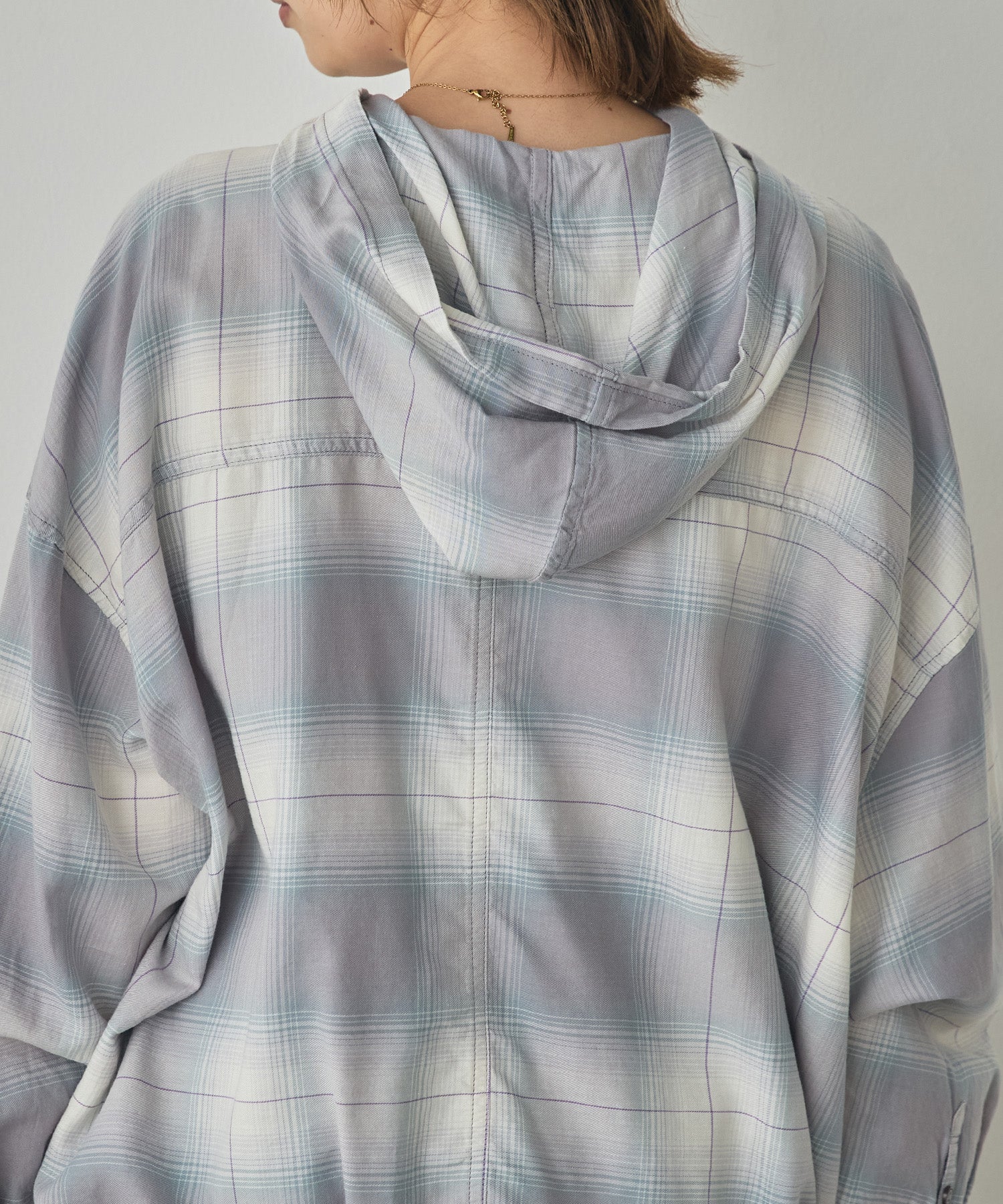 CHEQUERED HOODED SHIRT