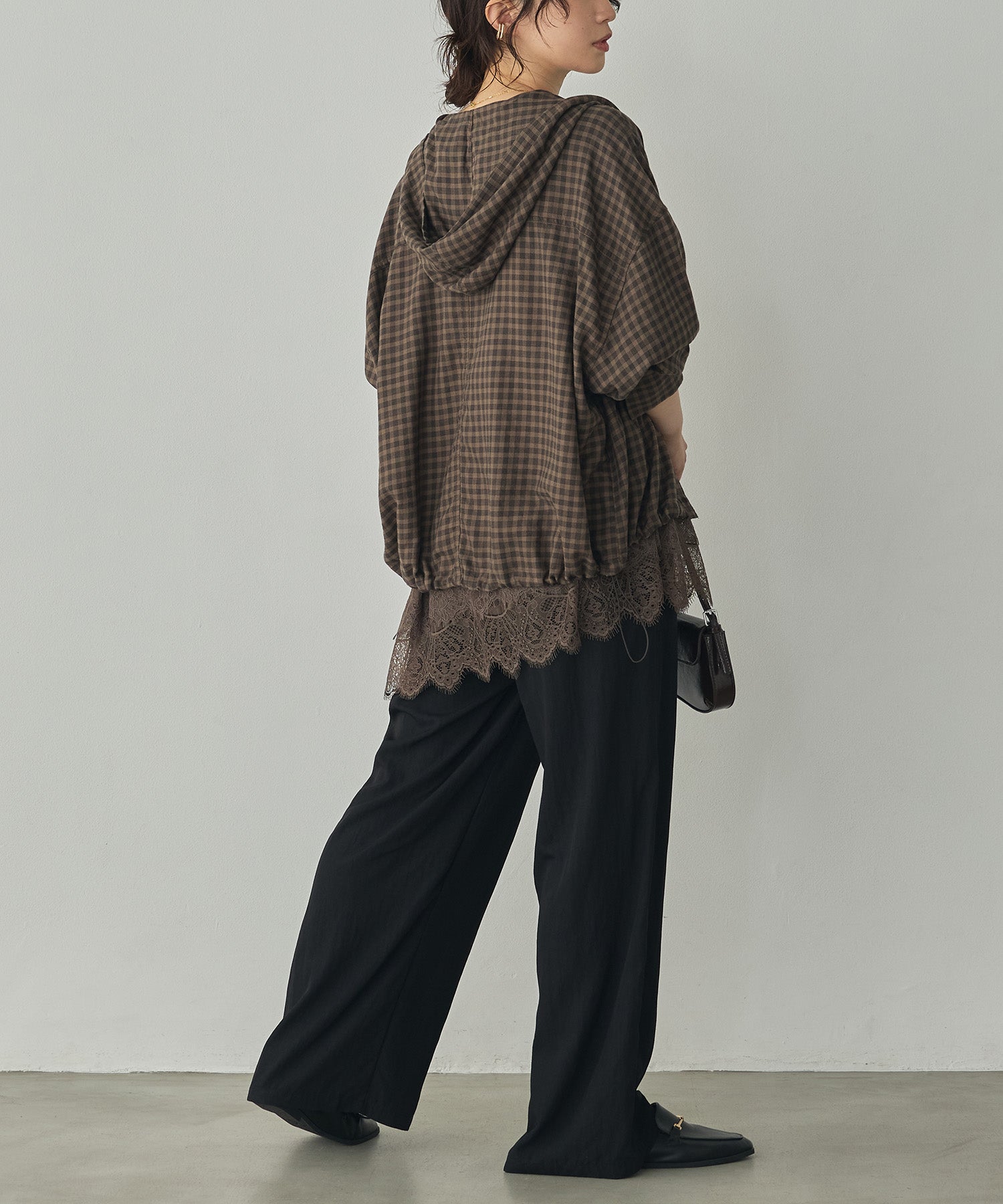 CHEQUERED HOODED SHIRT