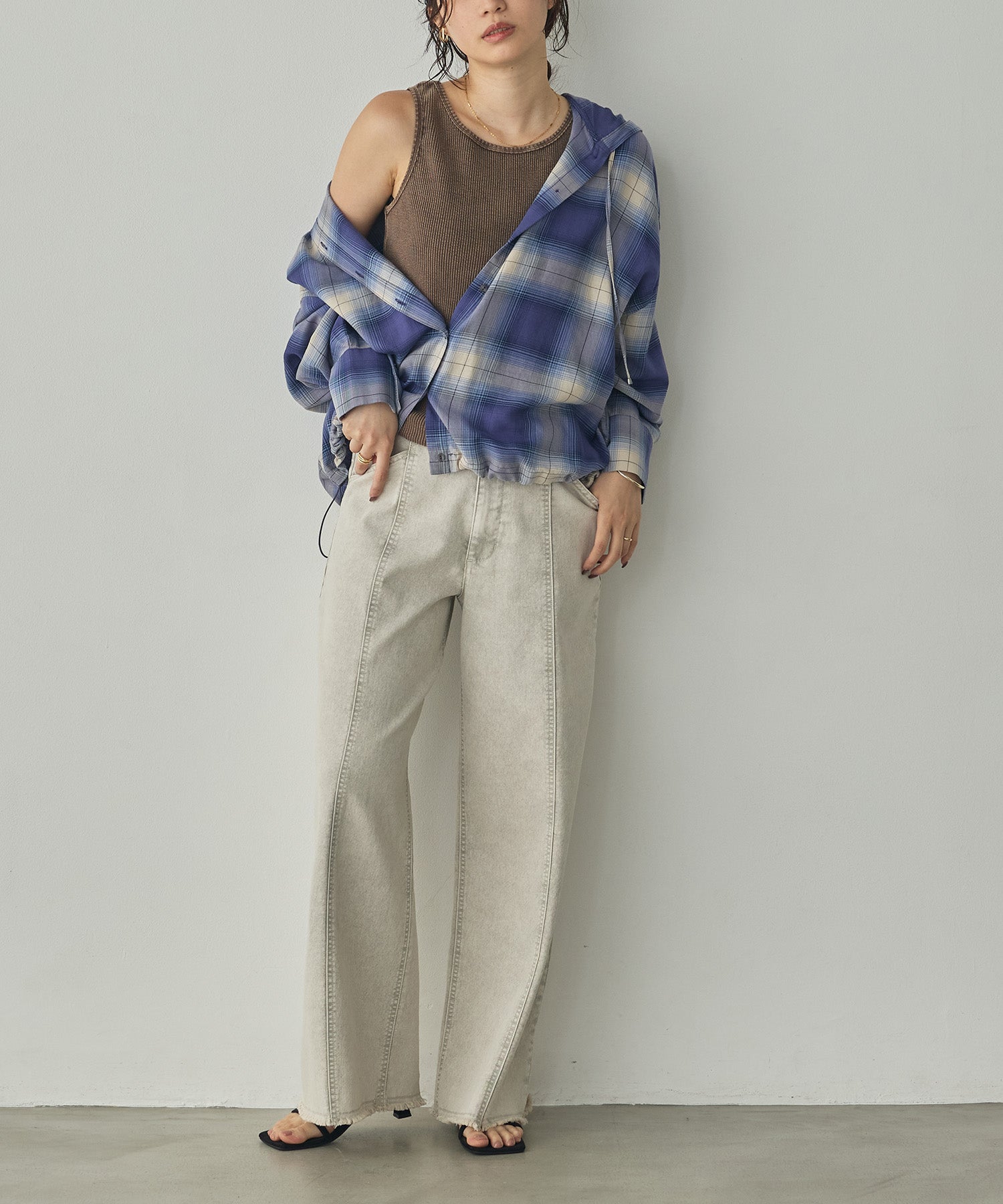 CHEQUERED HOODED SHIRT