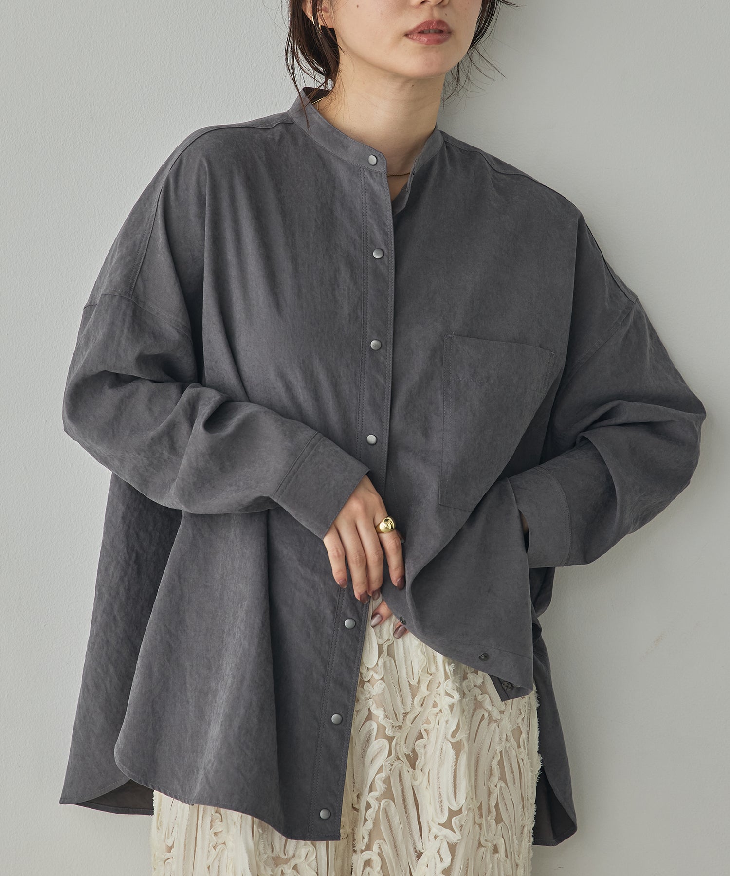 [PRE-ORDER]PEACH SUEDE 2WAY LENGTH BAND COLLAR SHIRT