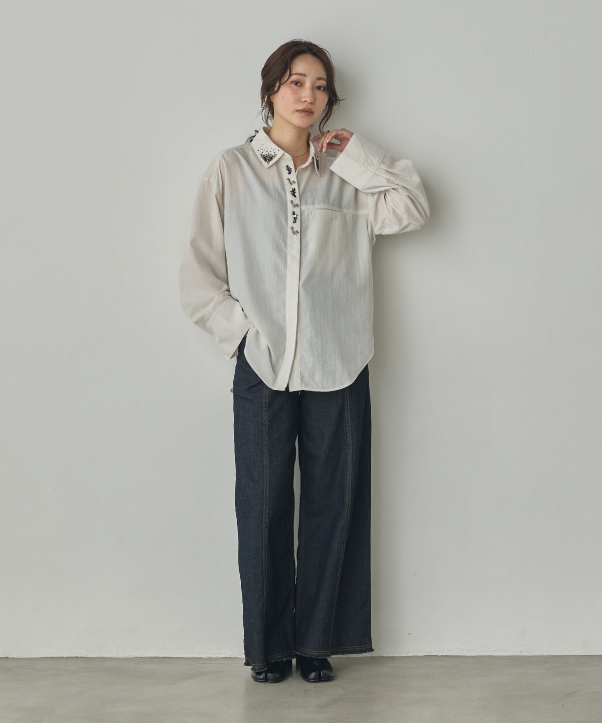 BEADED EMBROIDERED SHIRT