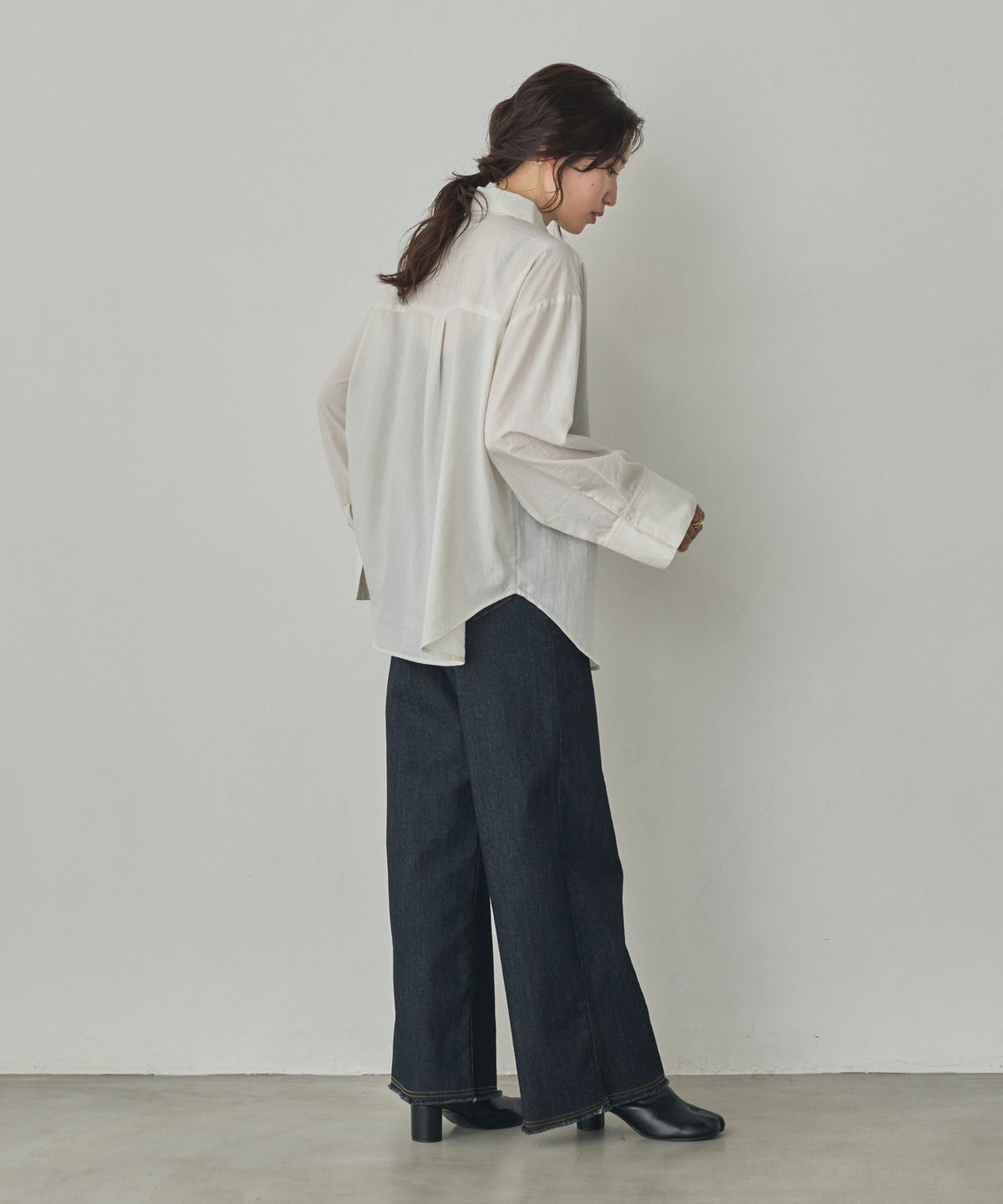 BEADED EMBROIDERED SHIRT