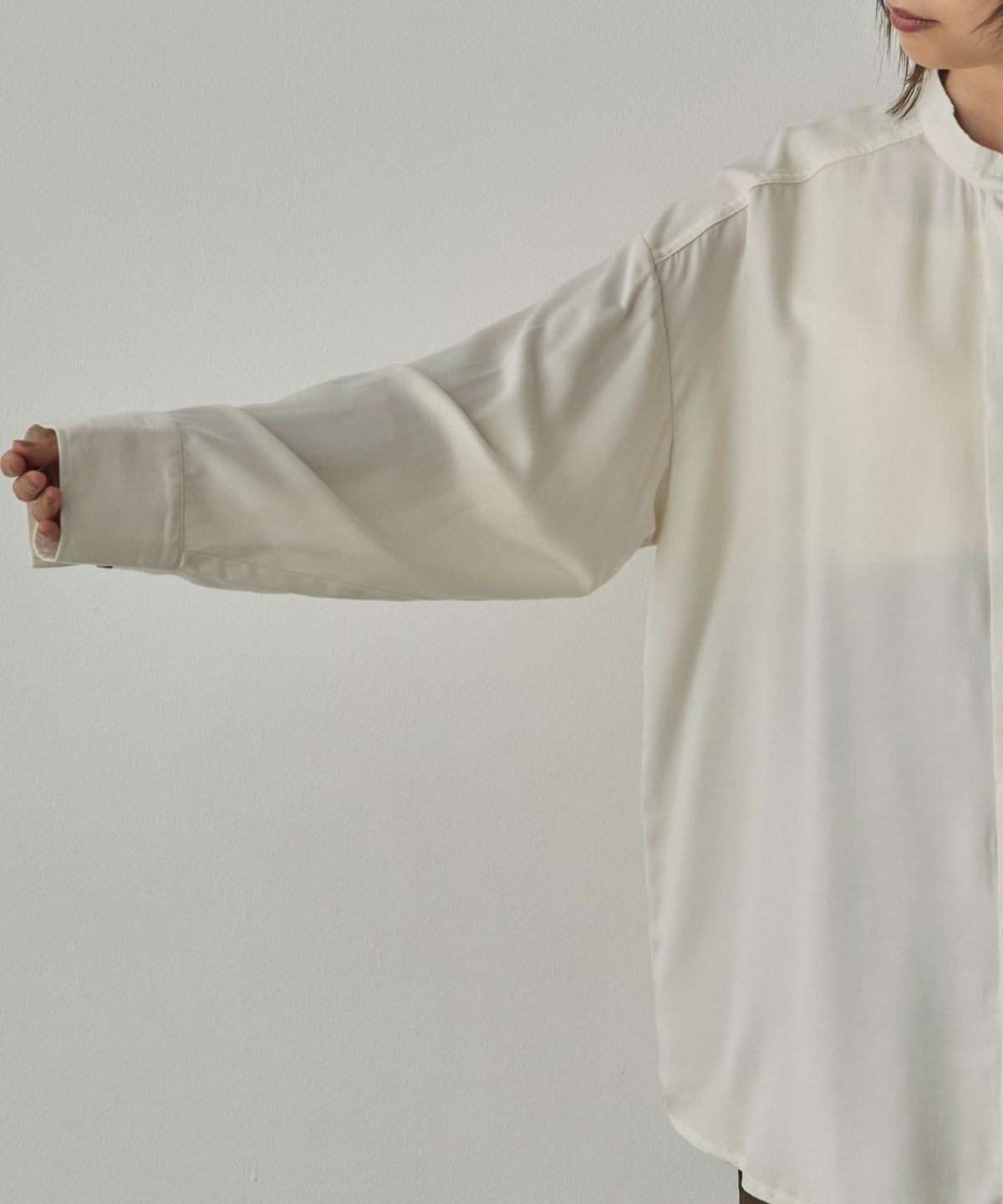 2-WAY CUPRA-LIKE BAND COLLAR SHIRT
