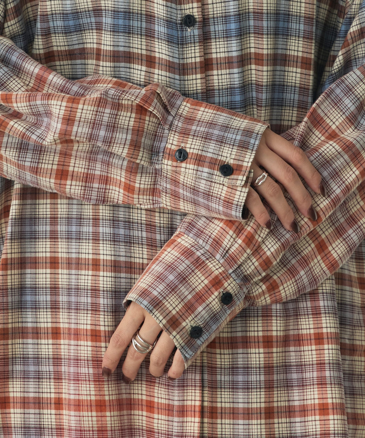 CHECKED GRADIENT SHIRT