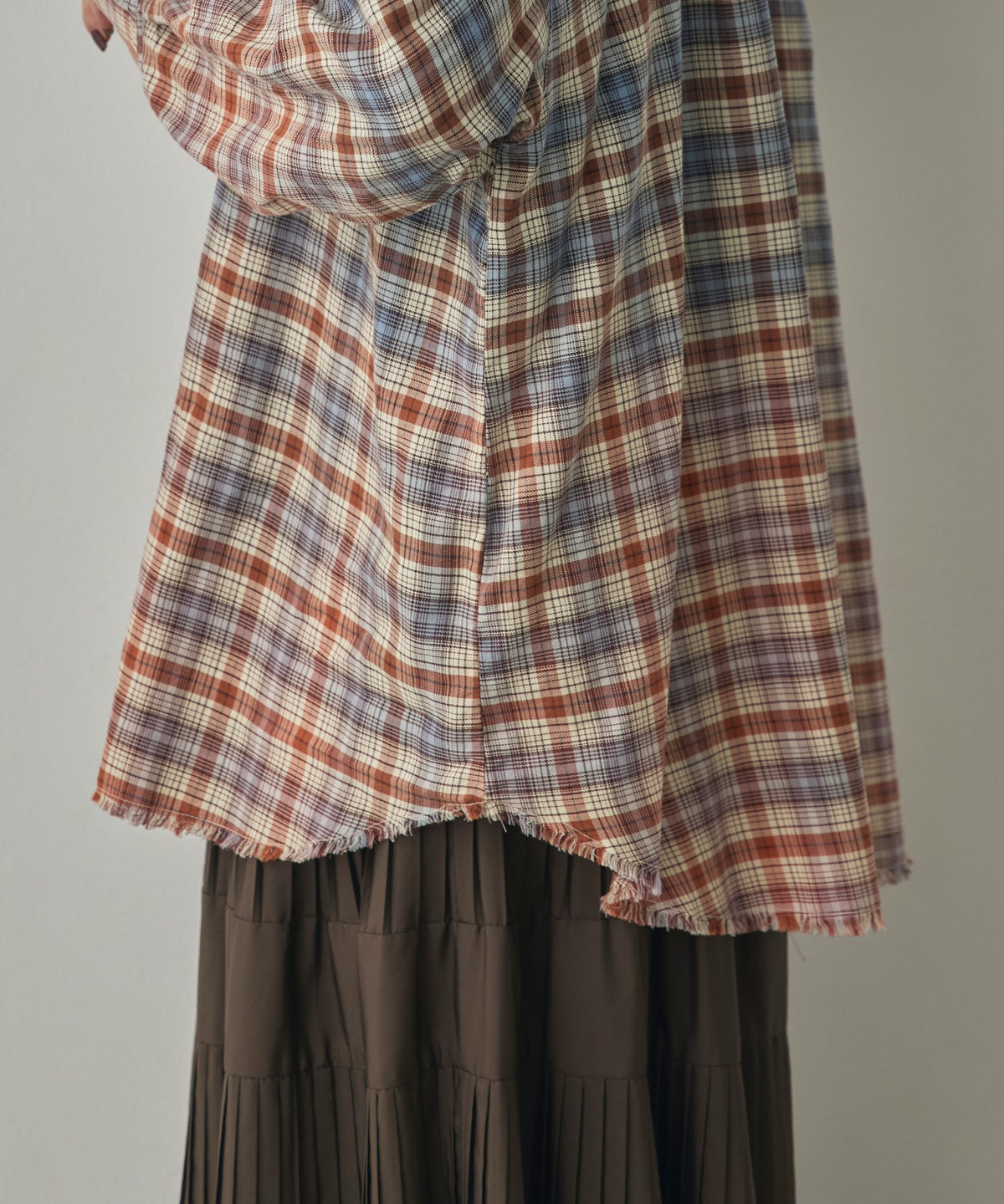 CHECKED GRADIENT SHIRT