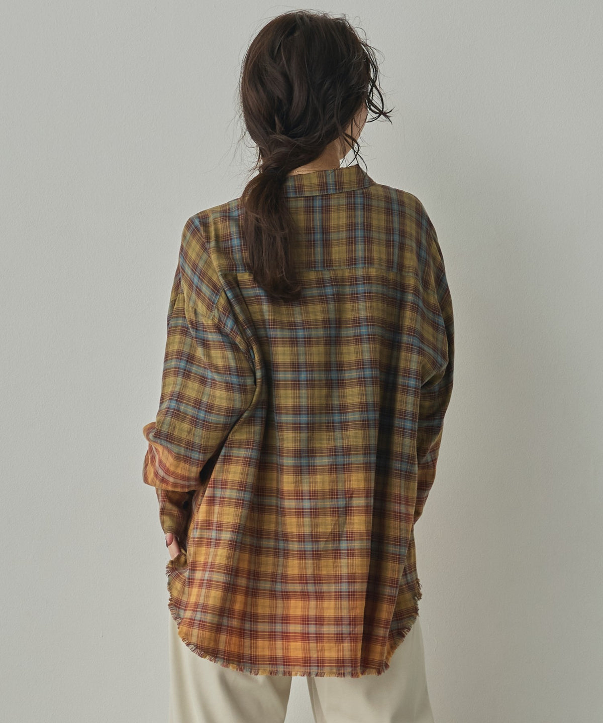 CHECKED GRADIENT SHIRT