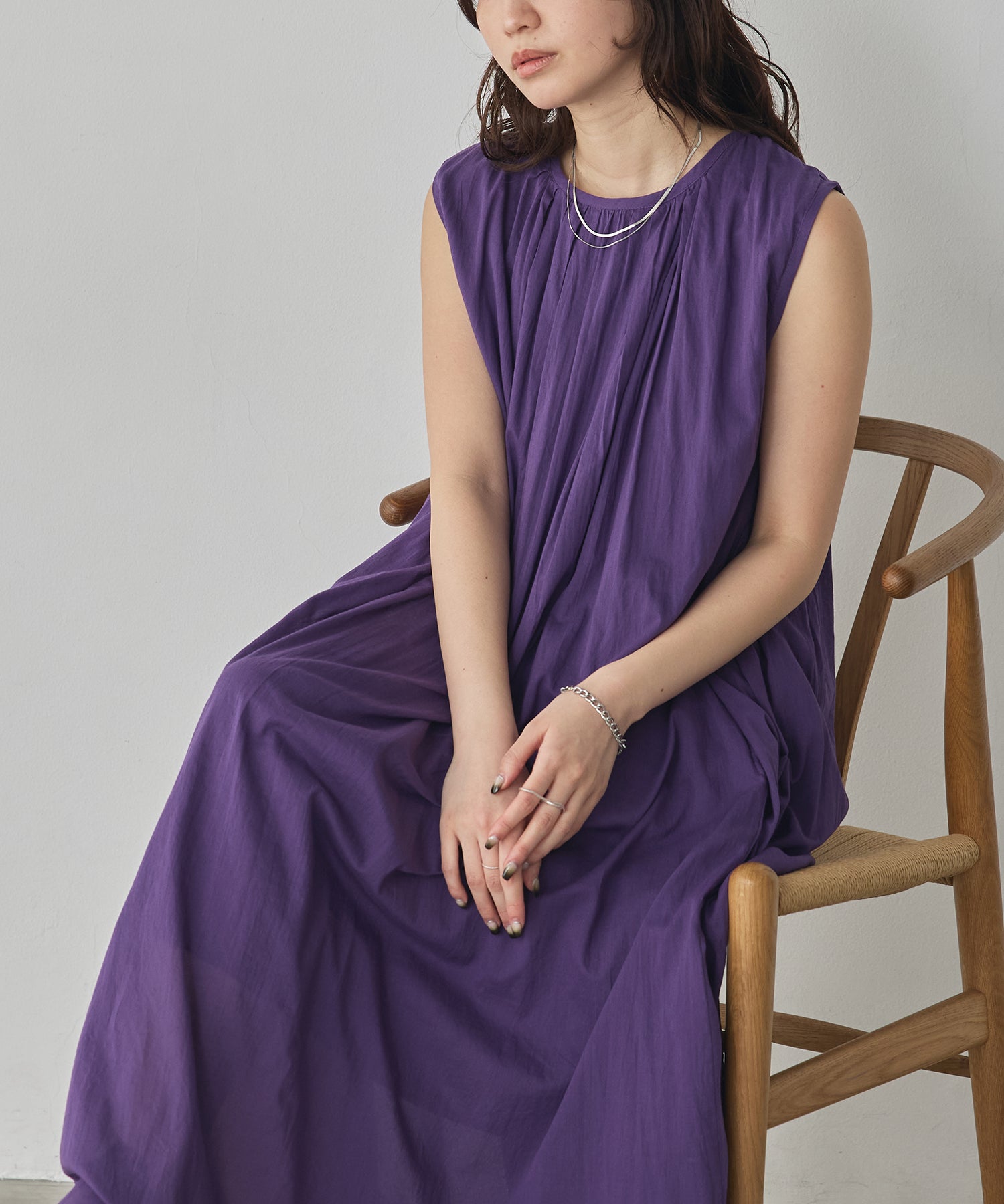 CRINKLE SLEEVELESS DRESS