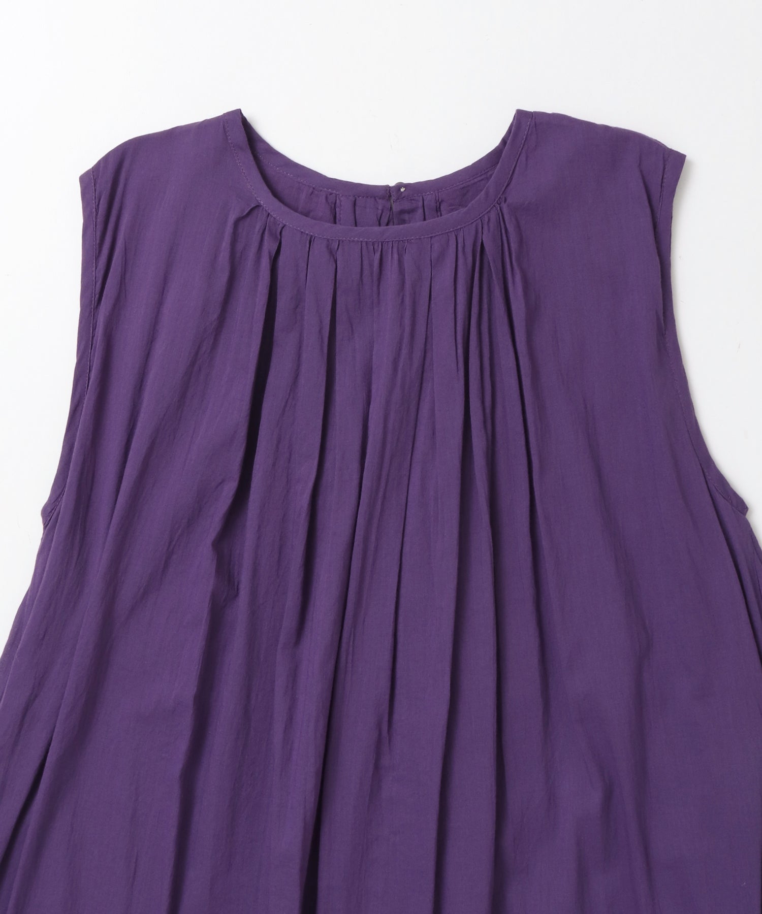 CRINKLE SLEEVELESS DRESS