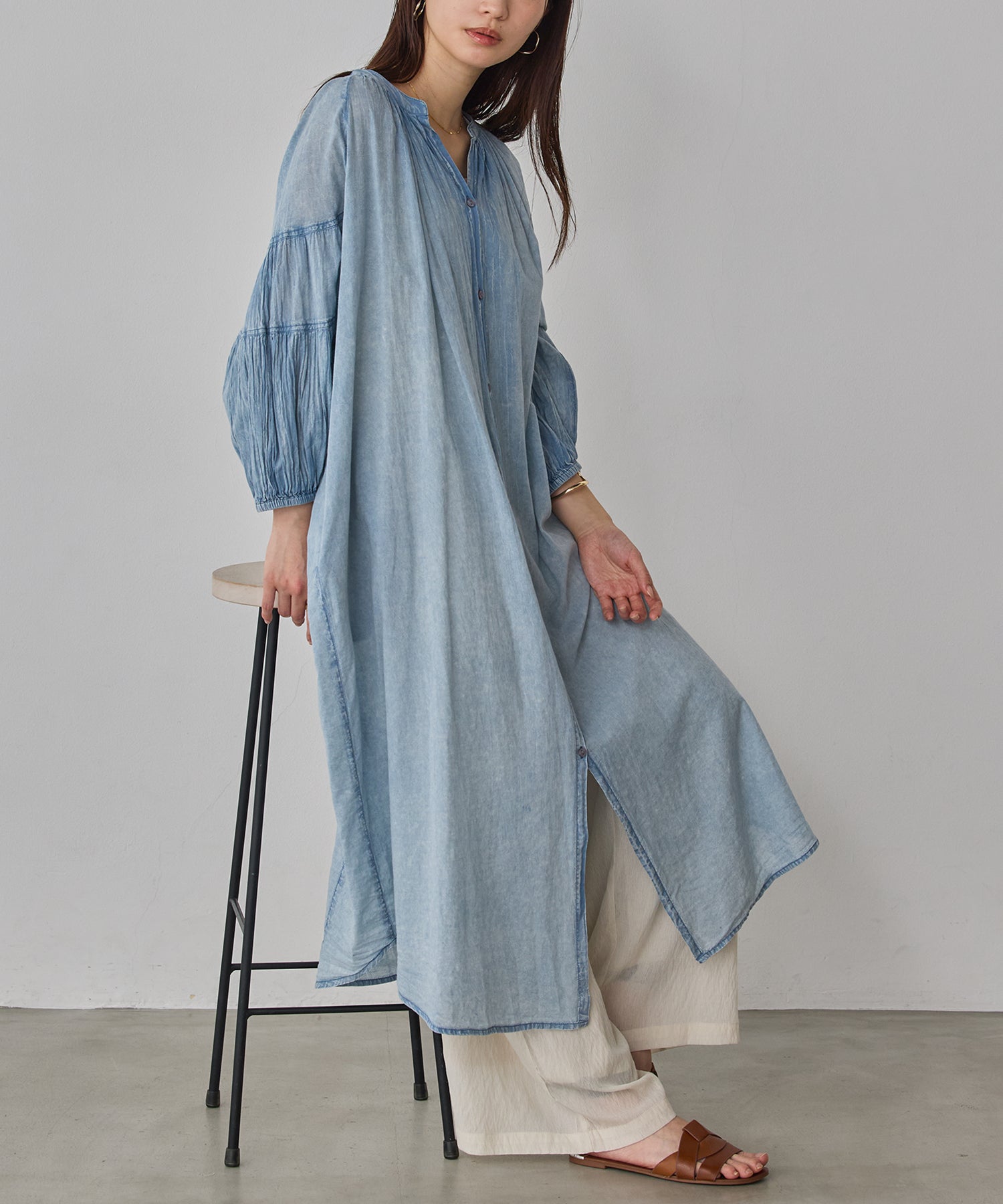 ACID-WASH GATHERED ONE-PIECE