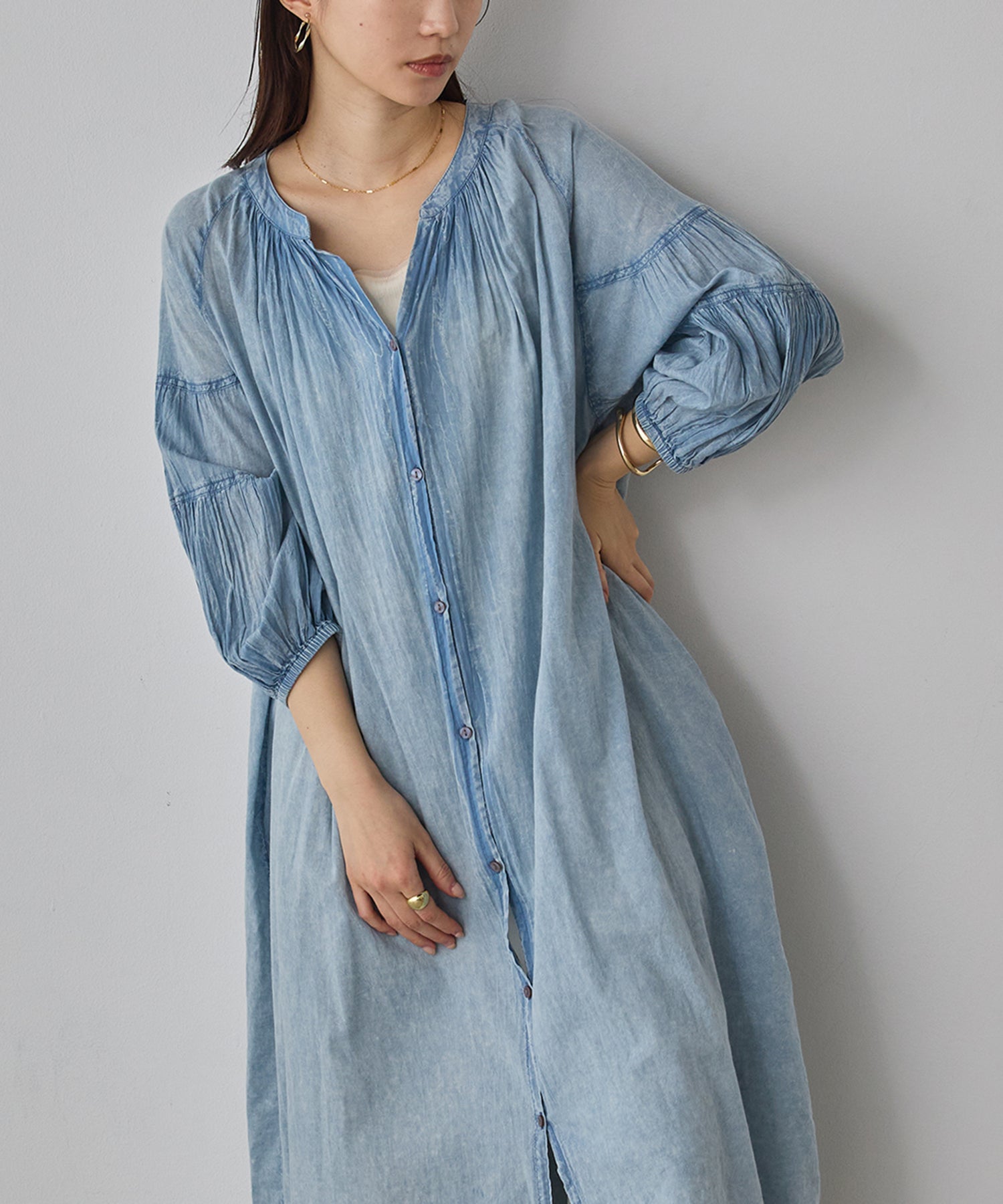 ACID-WASH GATHERED ONE-PIECE