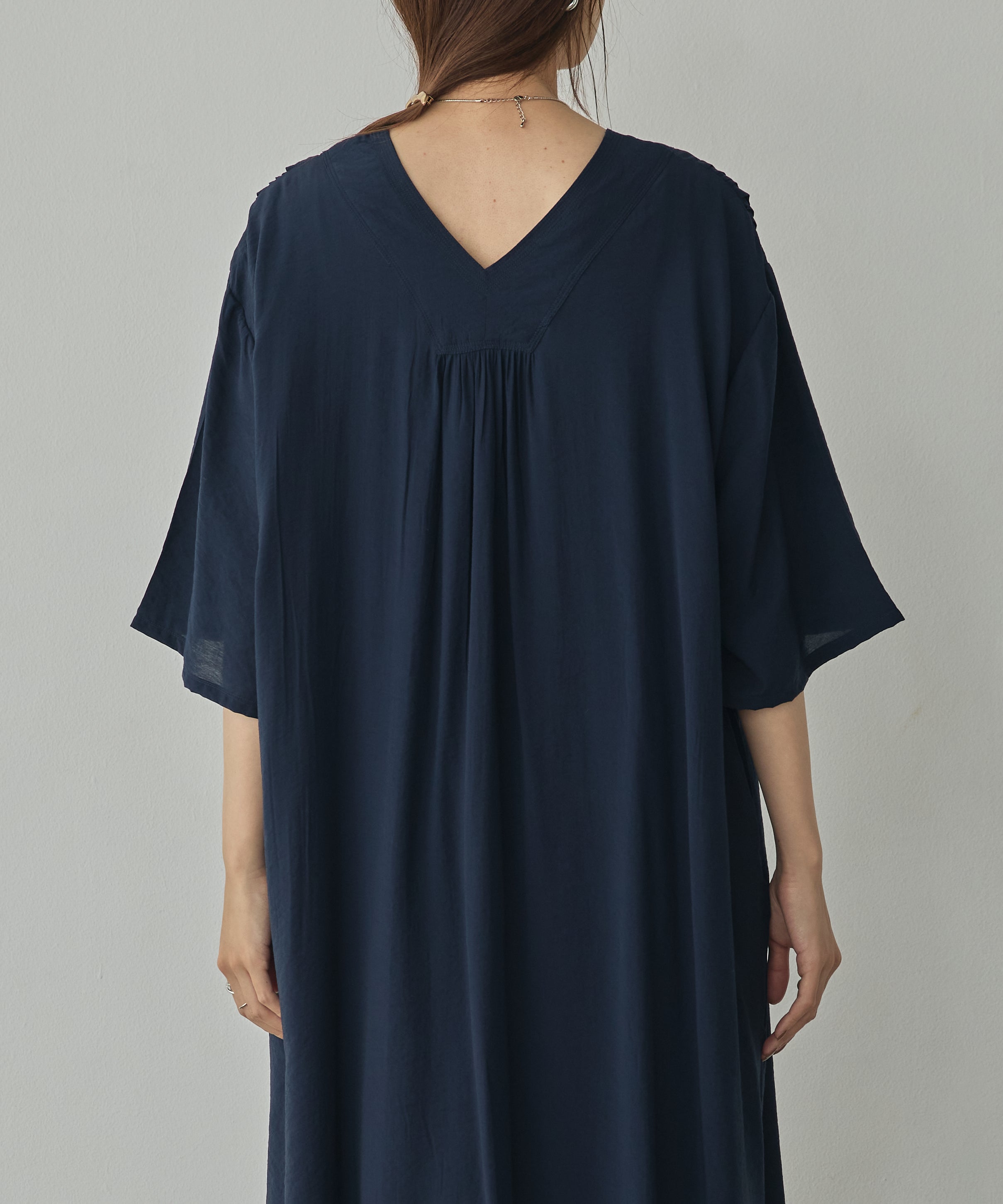 THREE-QUARTER SLEEVES KAFTAN-STYLE DRESS