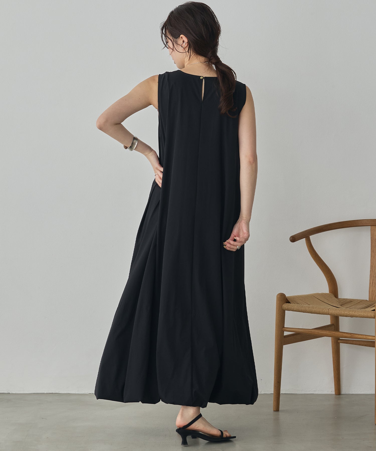 ICE TOUCH]BALLOON DRESS