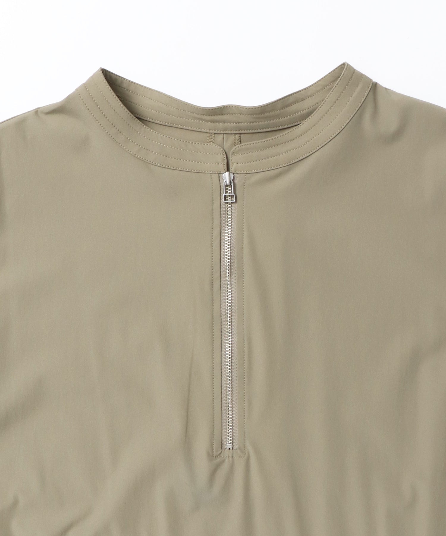 [ICE TOUCH] FRONT-ZIP DRESS