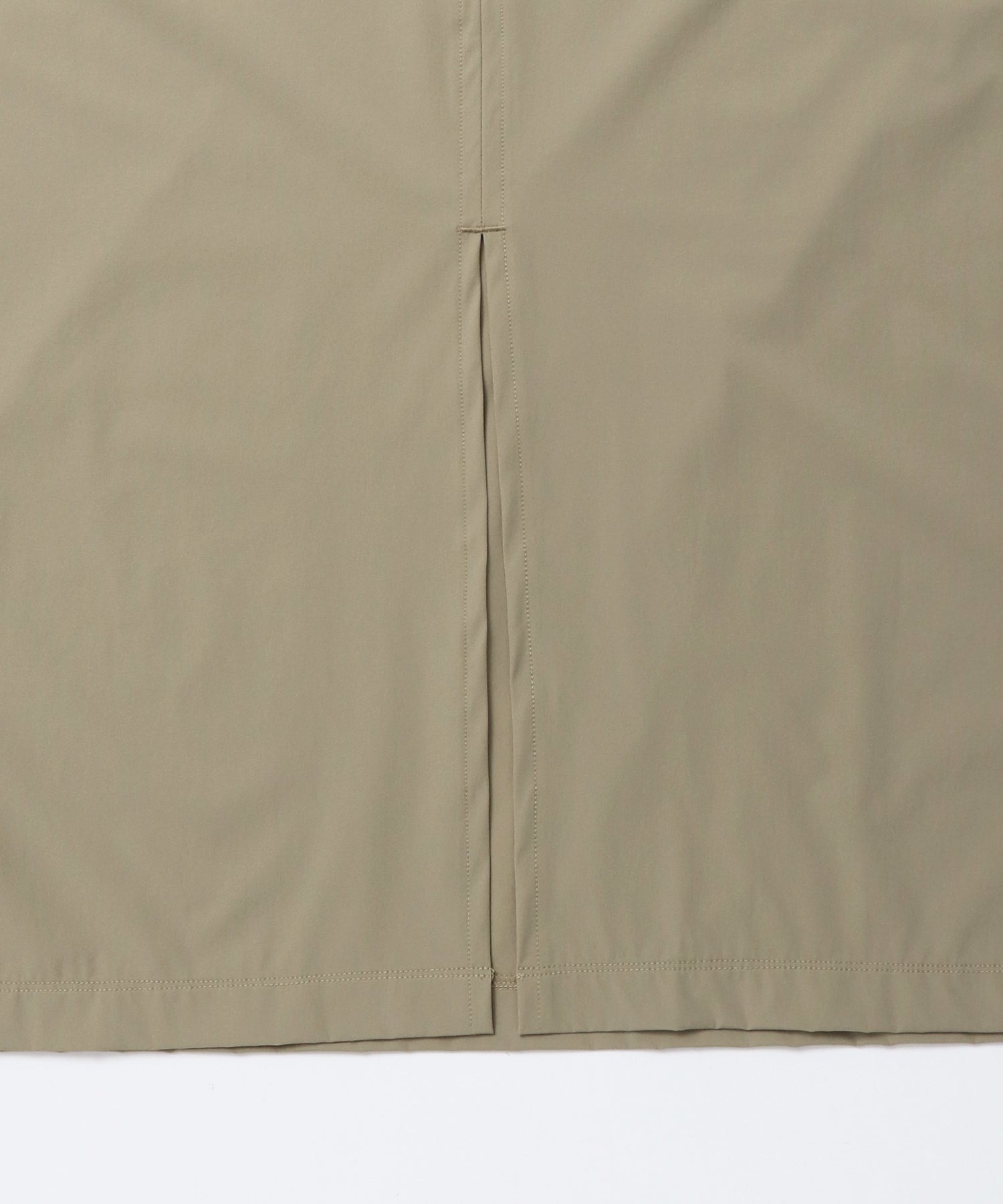 [ICE TOUCH] FRONT-ZIP DRESS