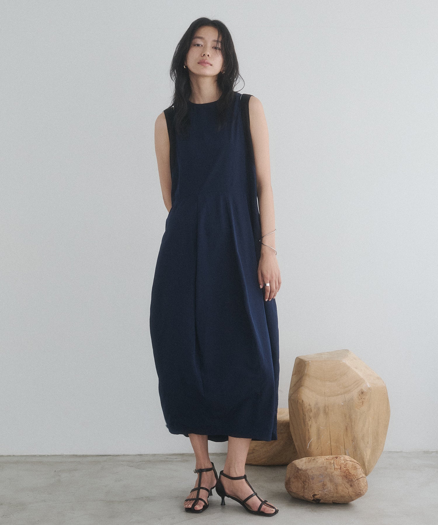 RIBBED BALLOON DRESS