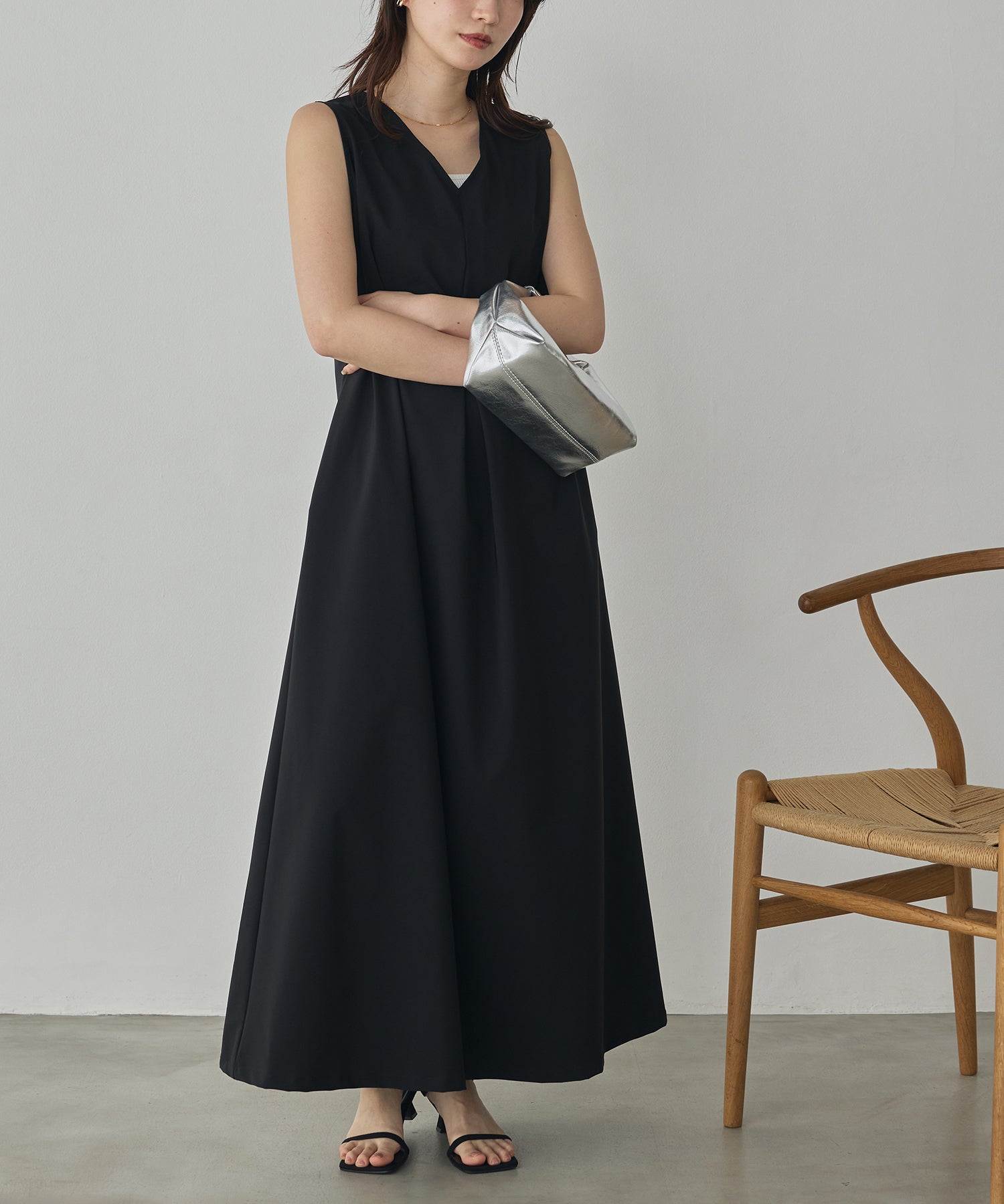 ICE TOUCH] THICK-KNIT 2-WAY A-LINE DRESS