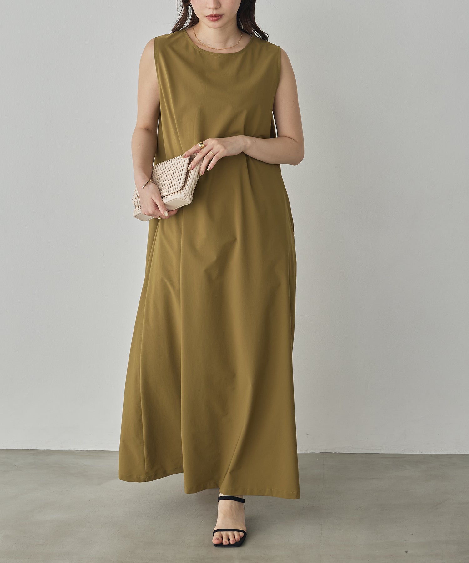 [PRE-ORDER][ICE-TOUCH] THICK-KNIT 2-WAY A-LINE DRESS