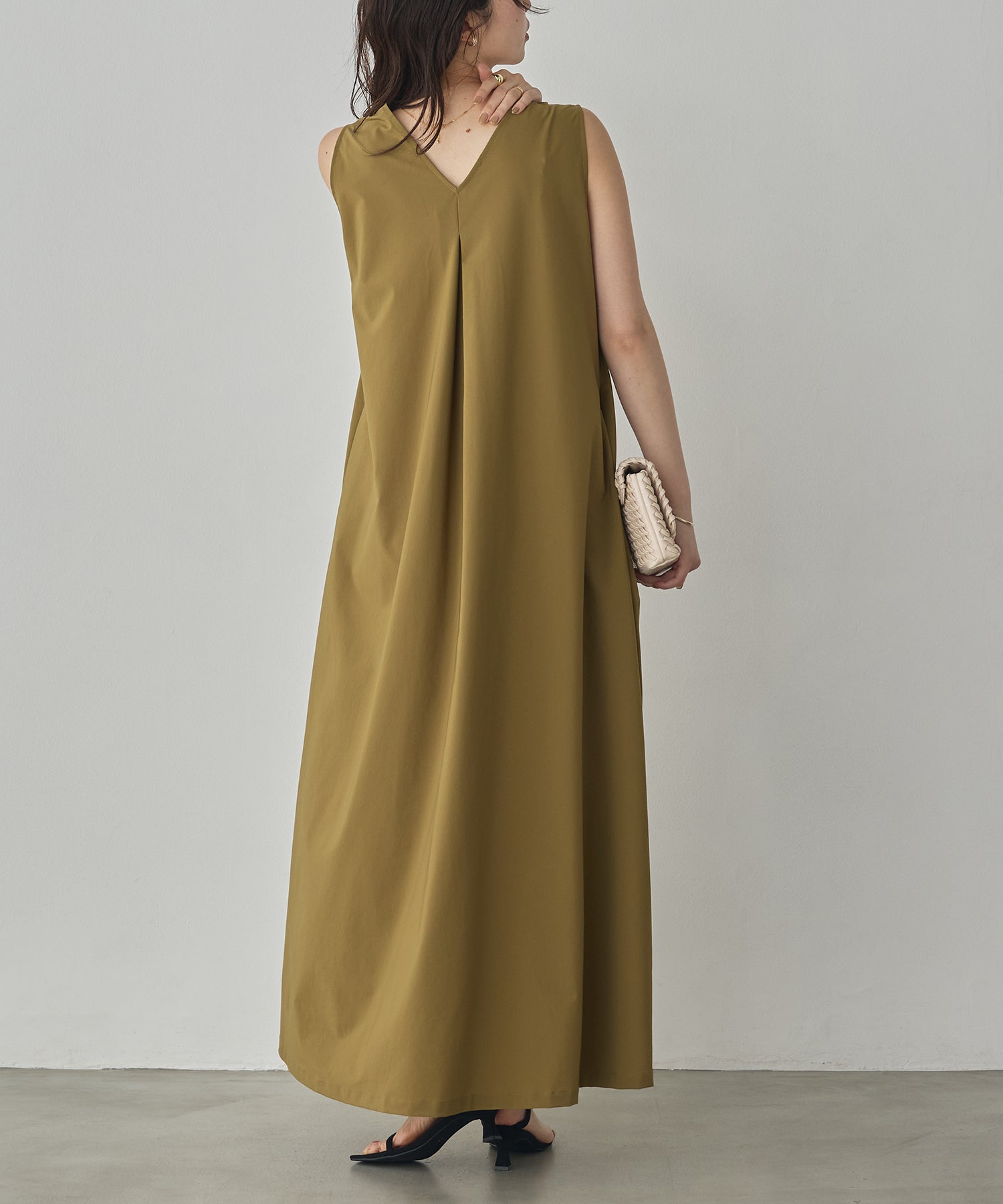 [PRE-ORDER][ICE-TOUCH] THICK-KNIT 2-WAY A-LINE DRESS