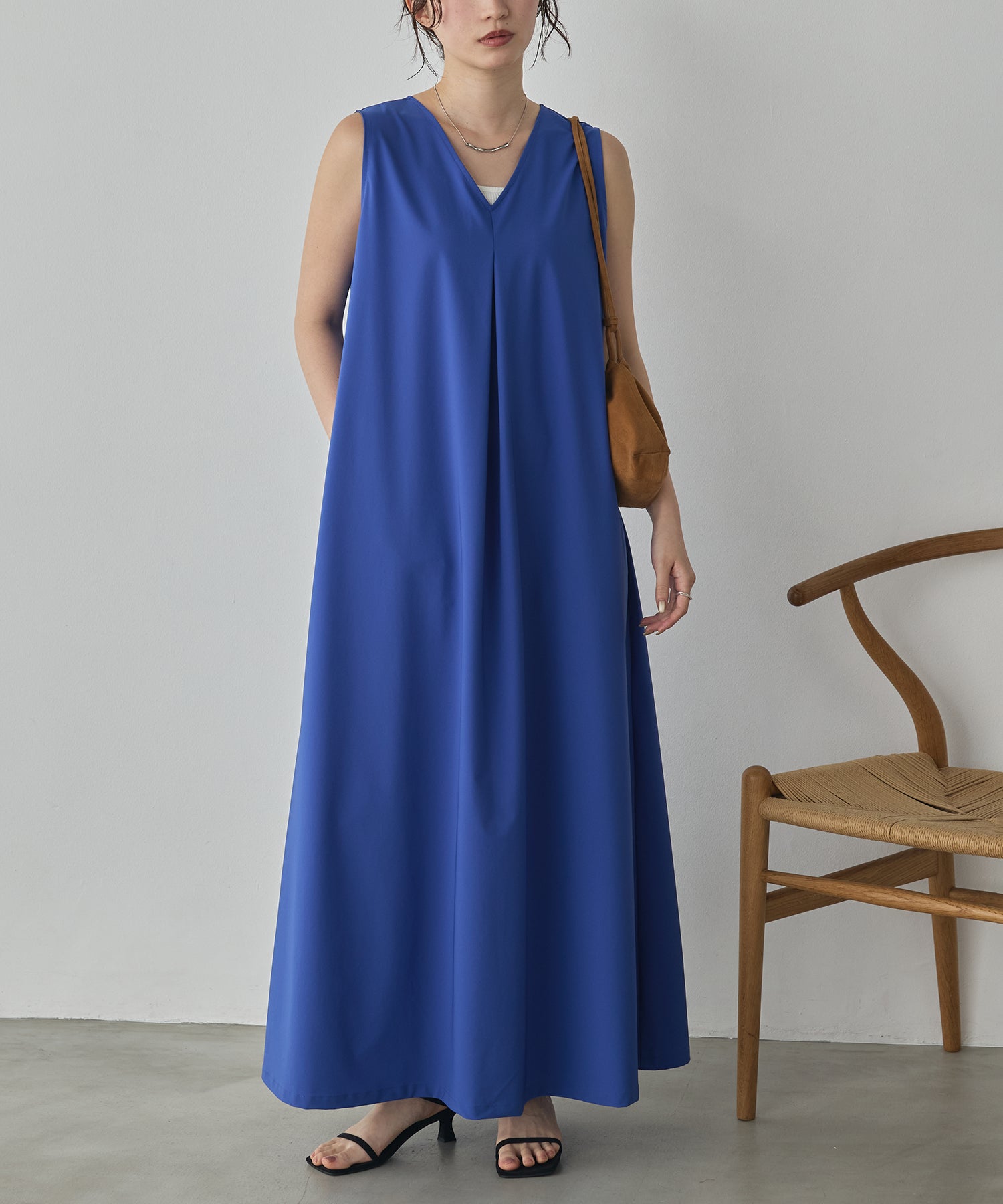 ICE TOUCH] THICK-KNIT 2-WAY A-LINE DRESS
