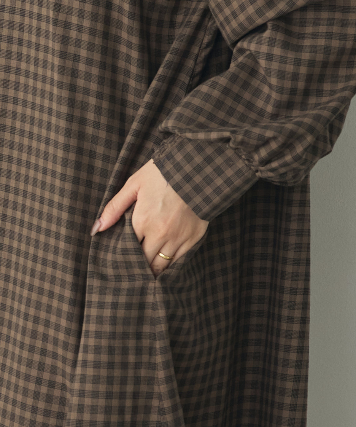 HALF-ZIP CHECKERED DRESS