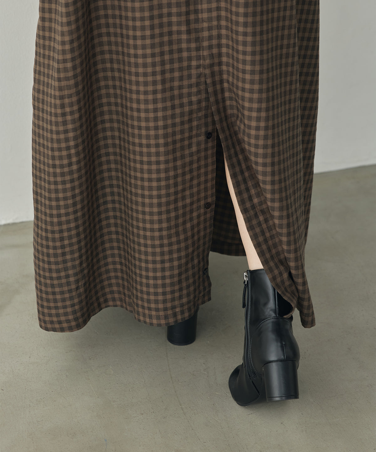 HALF-ZIP CHECKERED DRESS