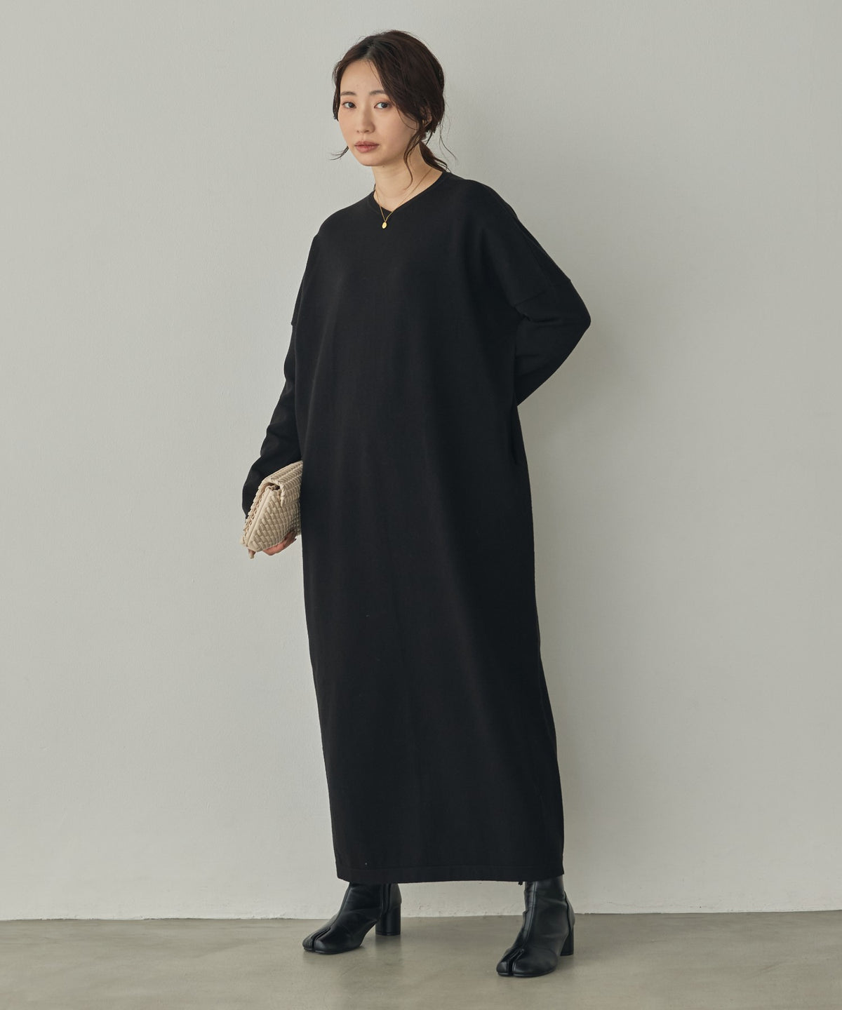 [ANTI-STATIC] YAWAMOCHI YARN OVER-DOLMAN KNIT DRESS