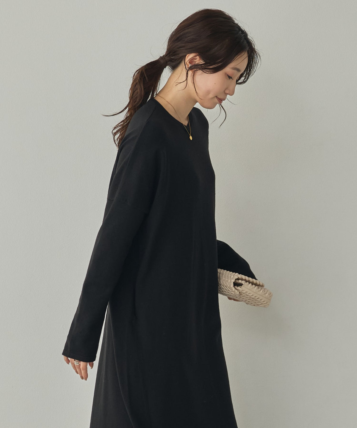 [ANTI-STATIC] YAWAMOCHI YARN OVER-DOLMAN KNIT DRESS