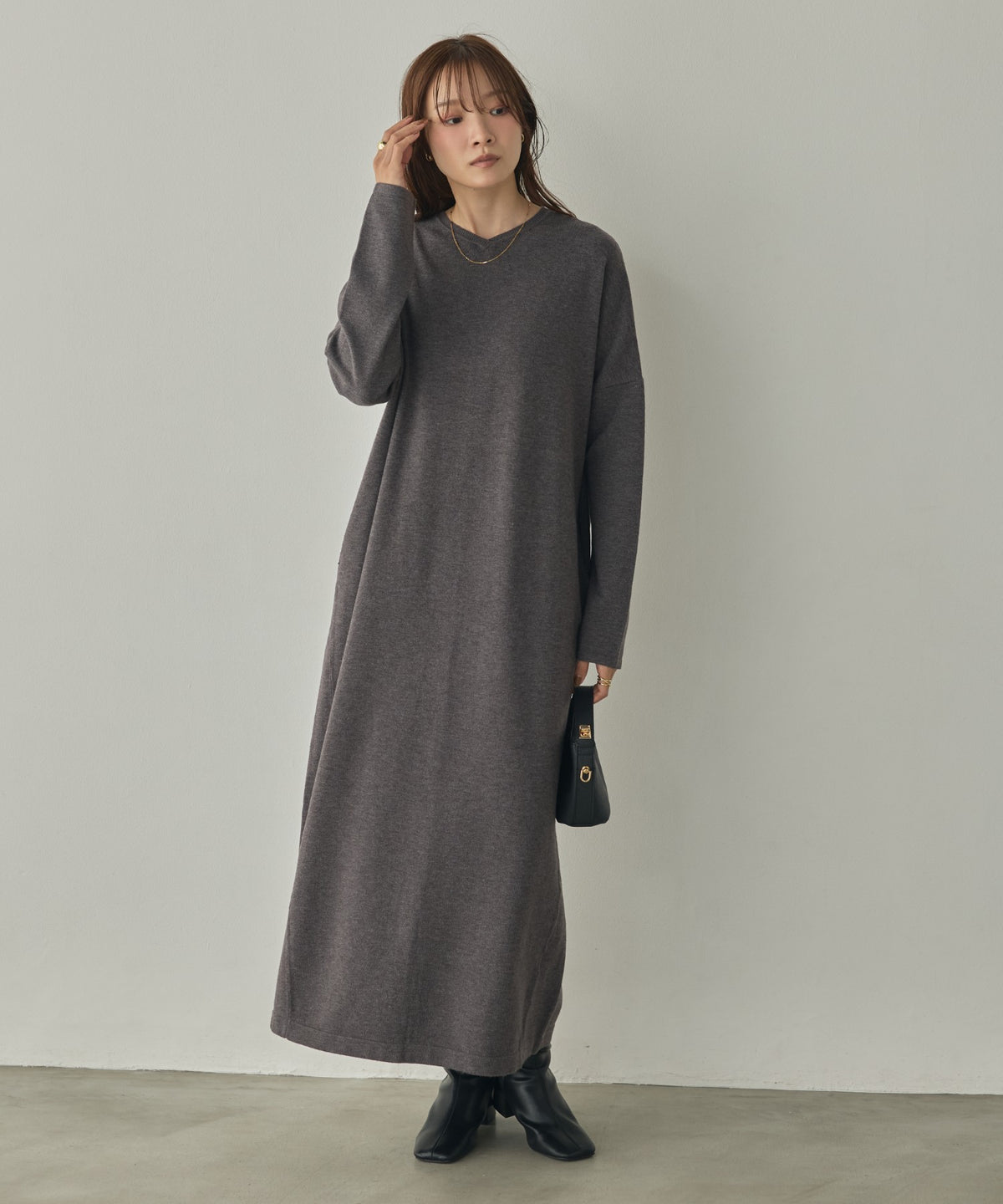 [ANTI-STATIC] YAWAMOCHI YARN OVER-DOLMAN KNIT DRESS