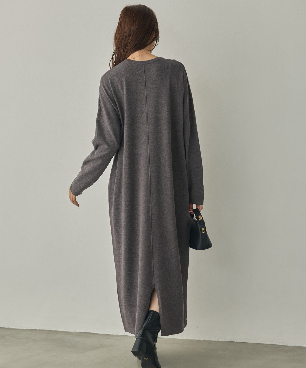 [ANTI-STATIC] YAWAMOCHI YARN OVER-DOLMAN KNIT DRESS