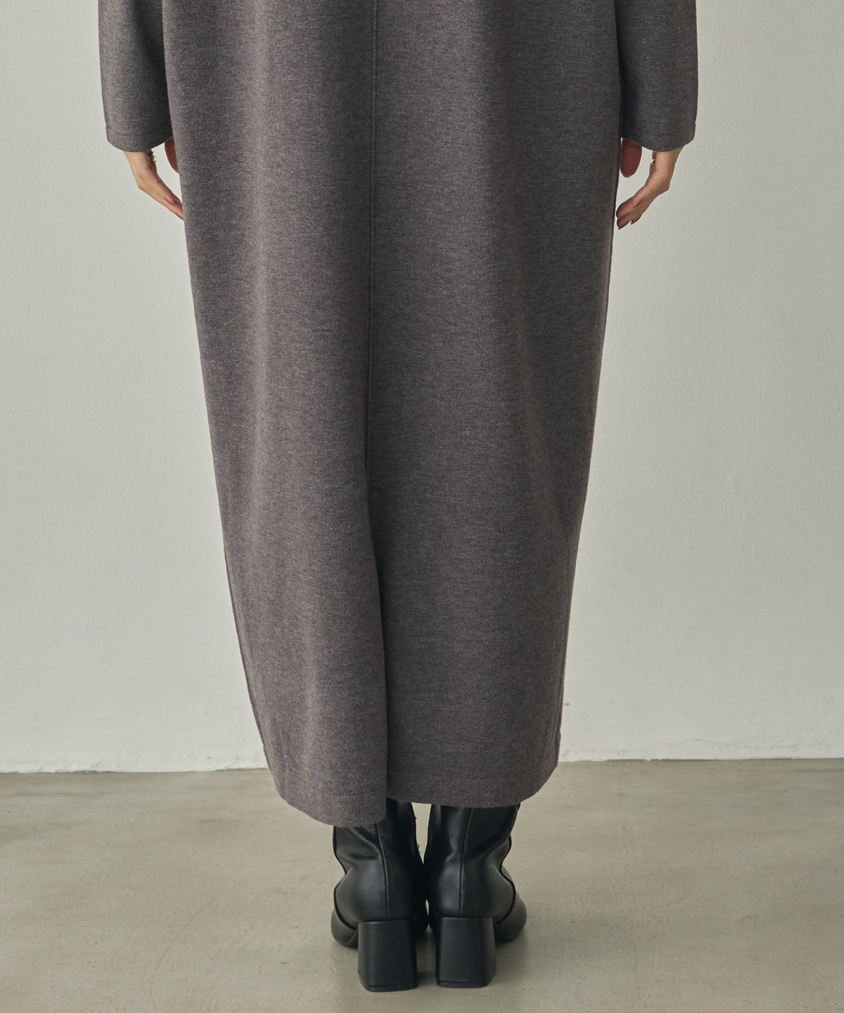 [ANTI-STATIC] YAWAMOCHI YARN OVER-DOLMAN KNIT DRESS
