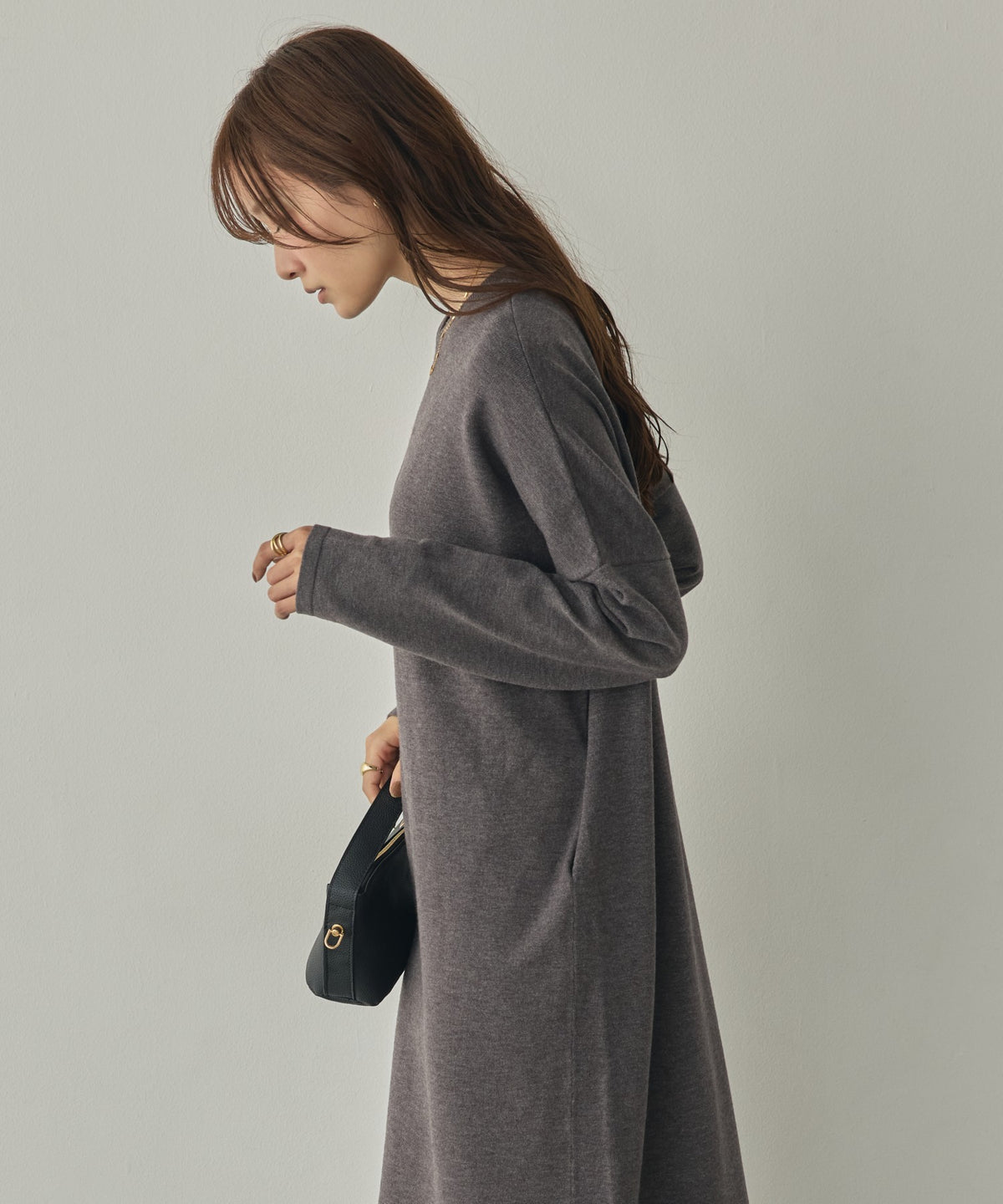 [ANTI-STATIC] YAWAMOCHI YARN OVER-DOLMAN KNIT DRESS